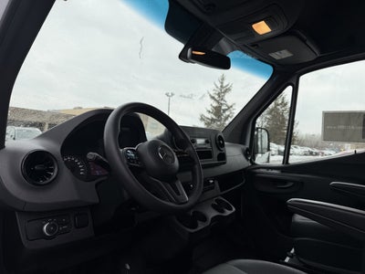 2020 Mercedes-Benz Sprinter Cargo Van 2500 High Roof V6 144 RWD