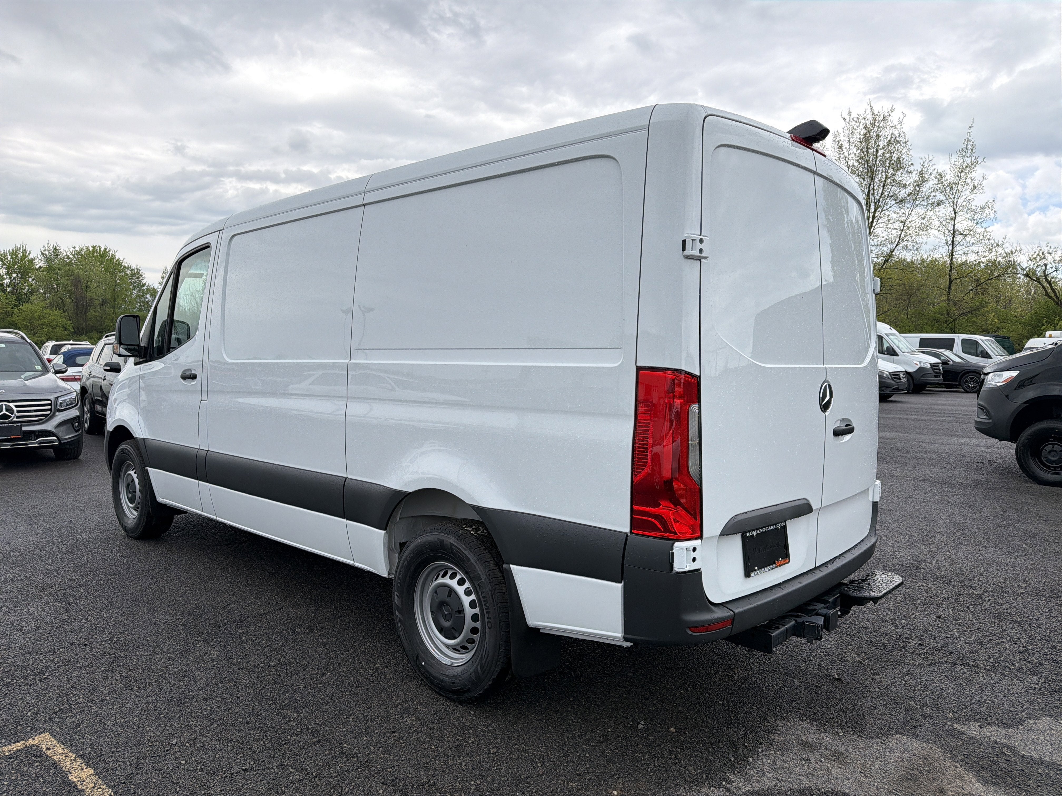 2026 Mercedes-Benz Sprinter Cargo Van 2500 Standard Roof I4 Diesel 144 RWD