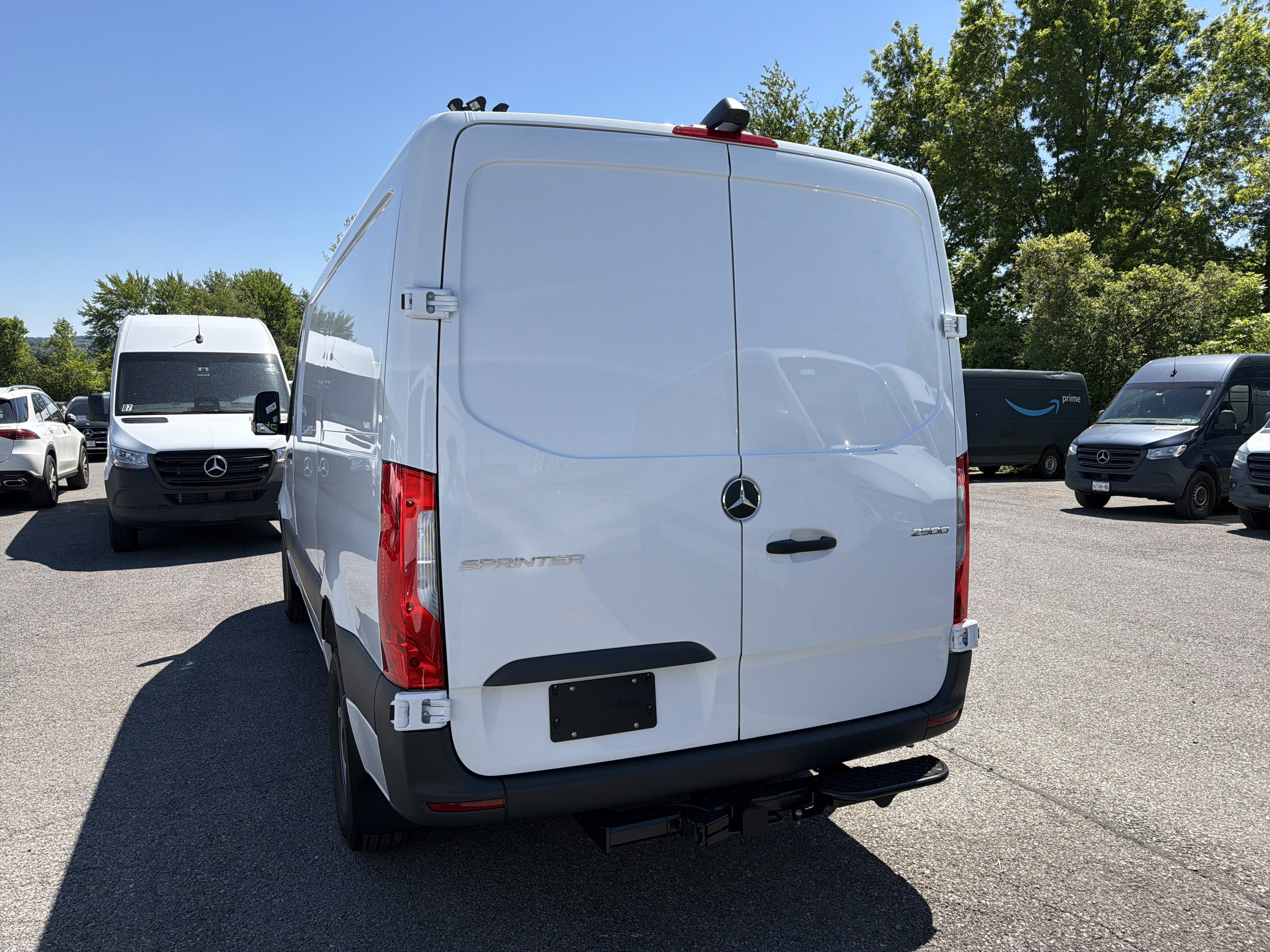 2026 Mercedes-Benz Sprinter Cargo Van 2500 Standard Roof I4 Diesel 144 RWD