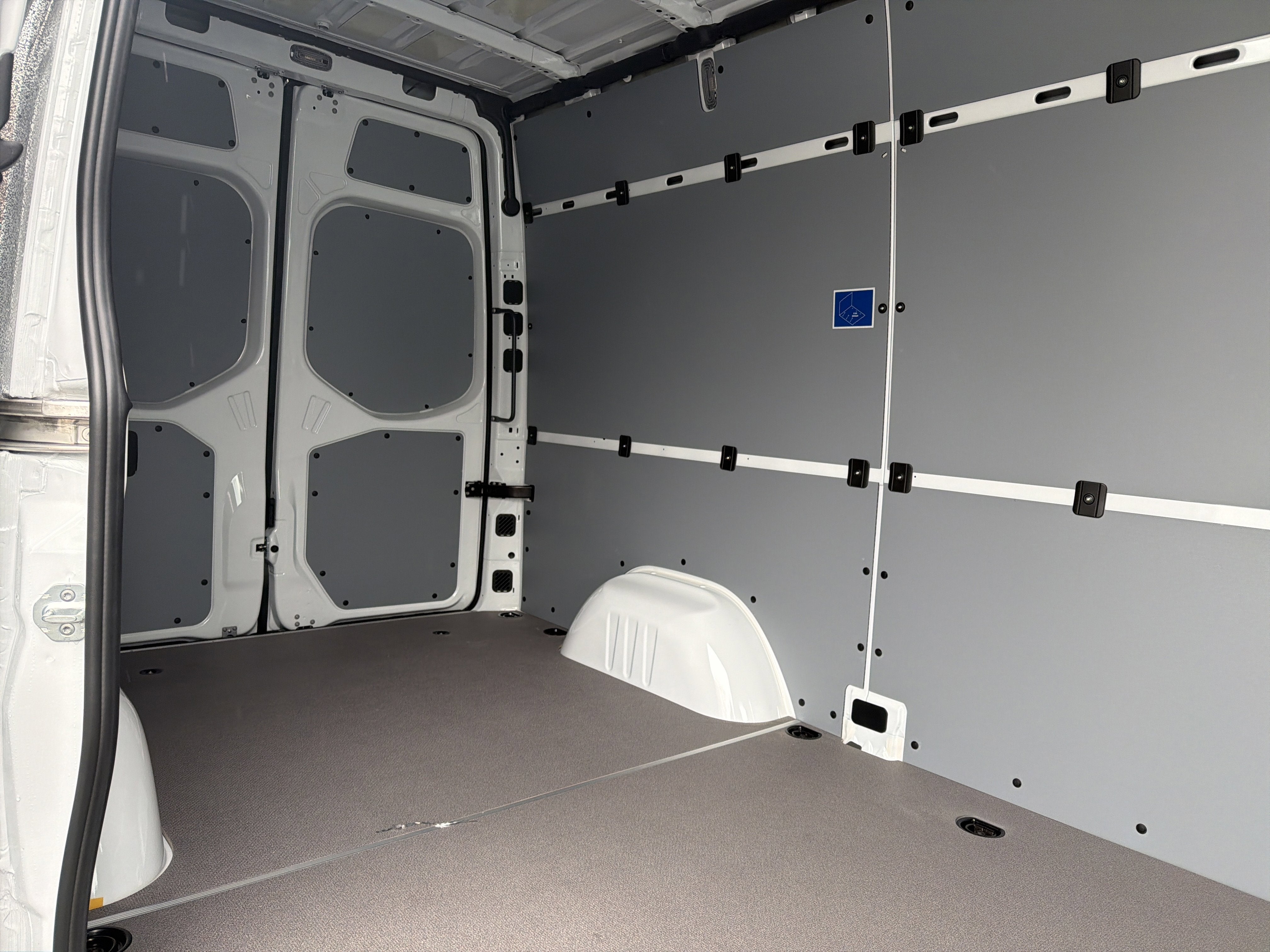 2026 Mercedes-Benz Sprinter Cargo Van 2500 High Roof I4 Diesel 144 RWD