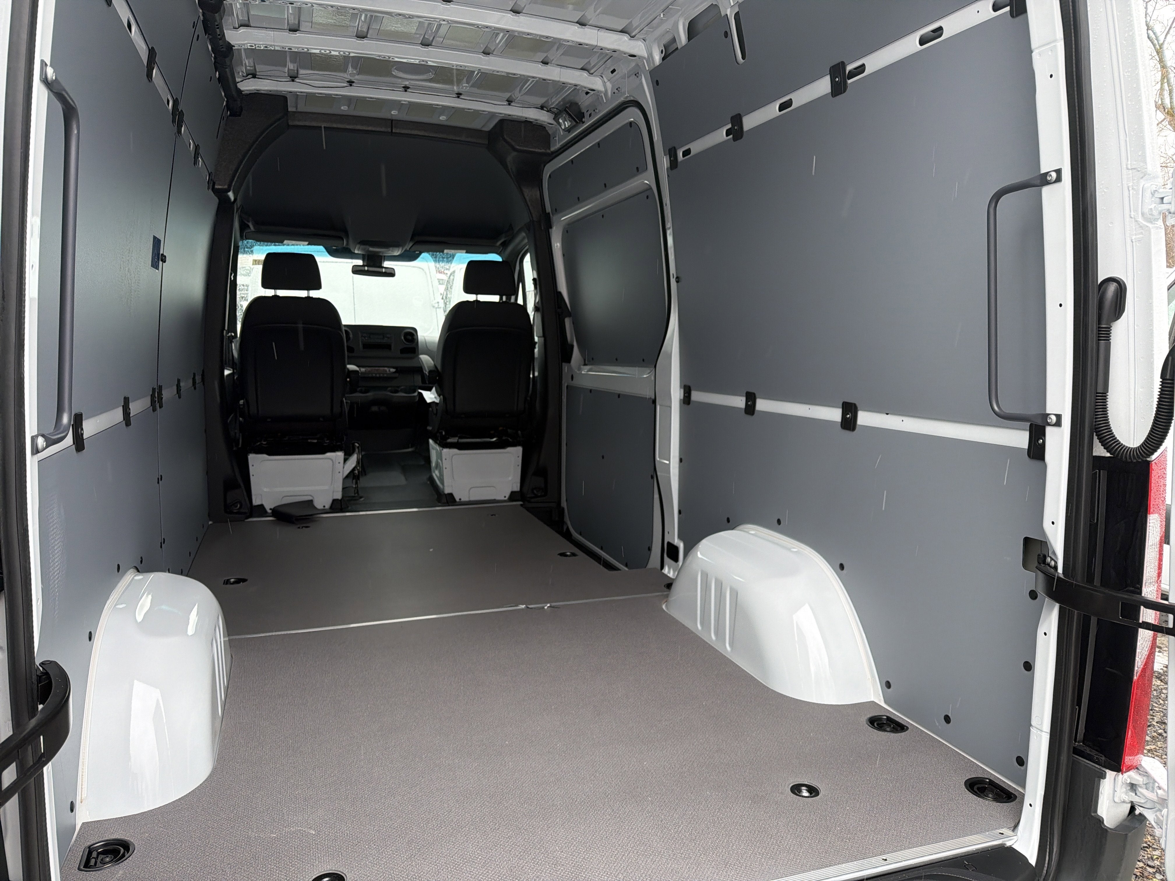 2026 Mercedes-Benz Sprinter Cargo Van 2500 High Roof I4 Diesel 144 RWD