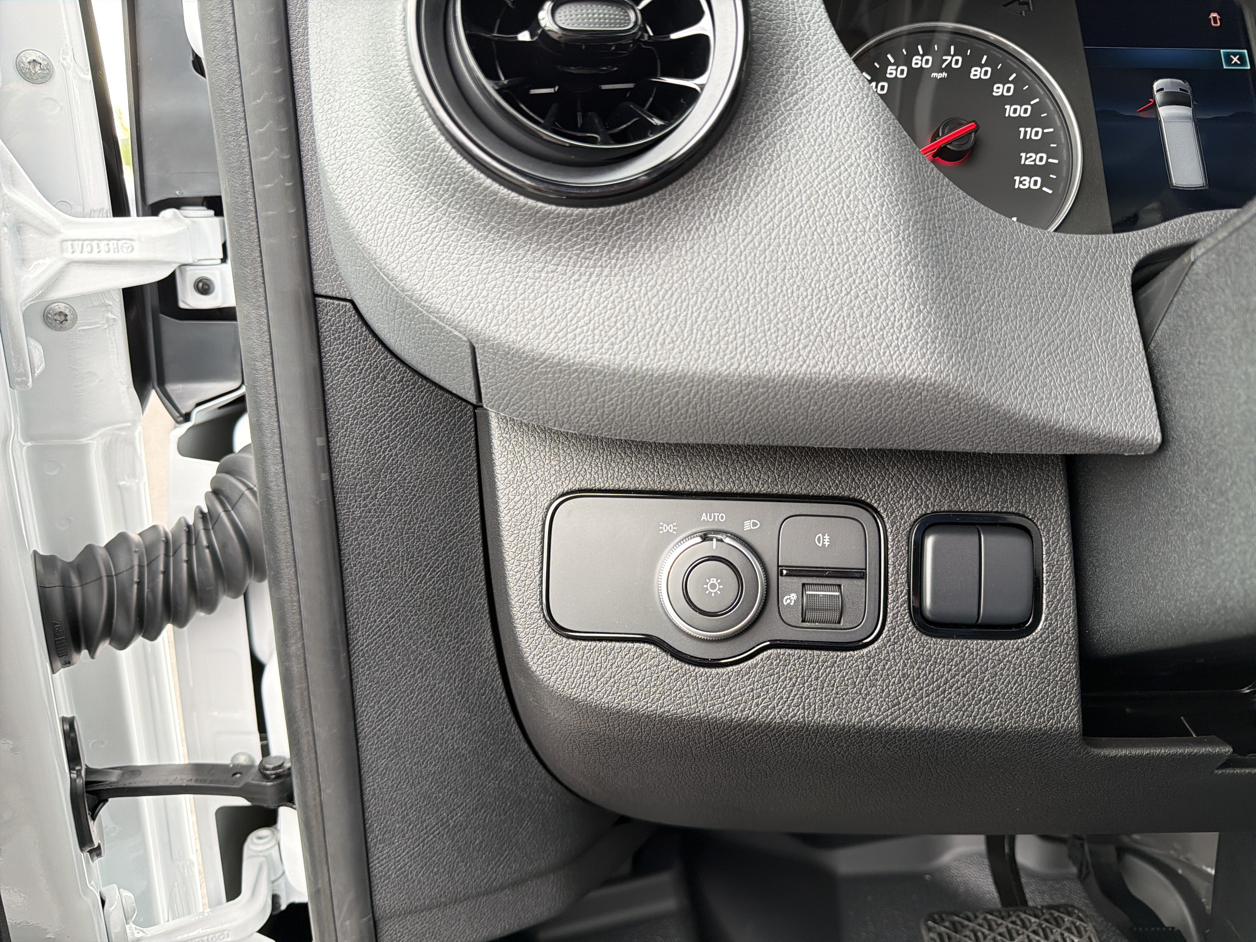 2026 Mercedes-Benz Sprinter Cargo Van 2500 Standard Roof I4 Diesel 144 Worker RWD