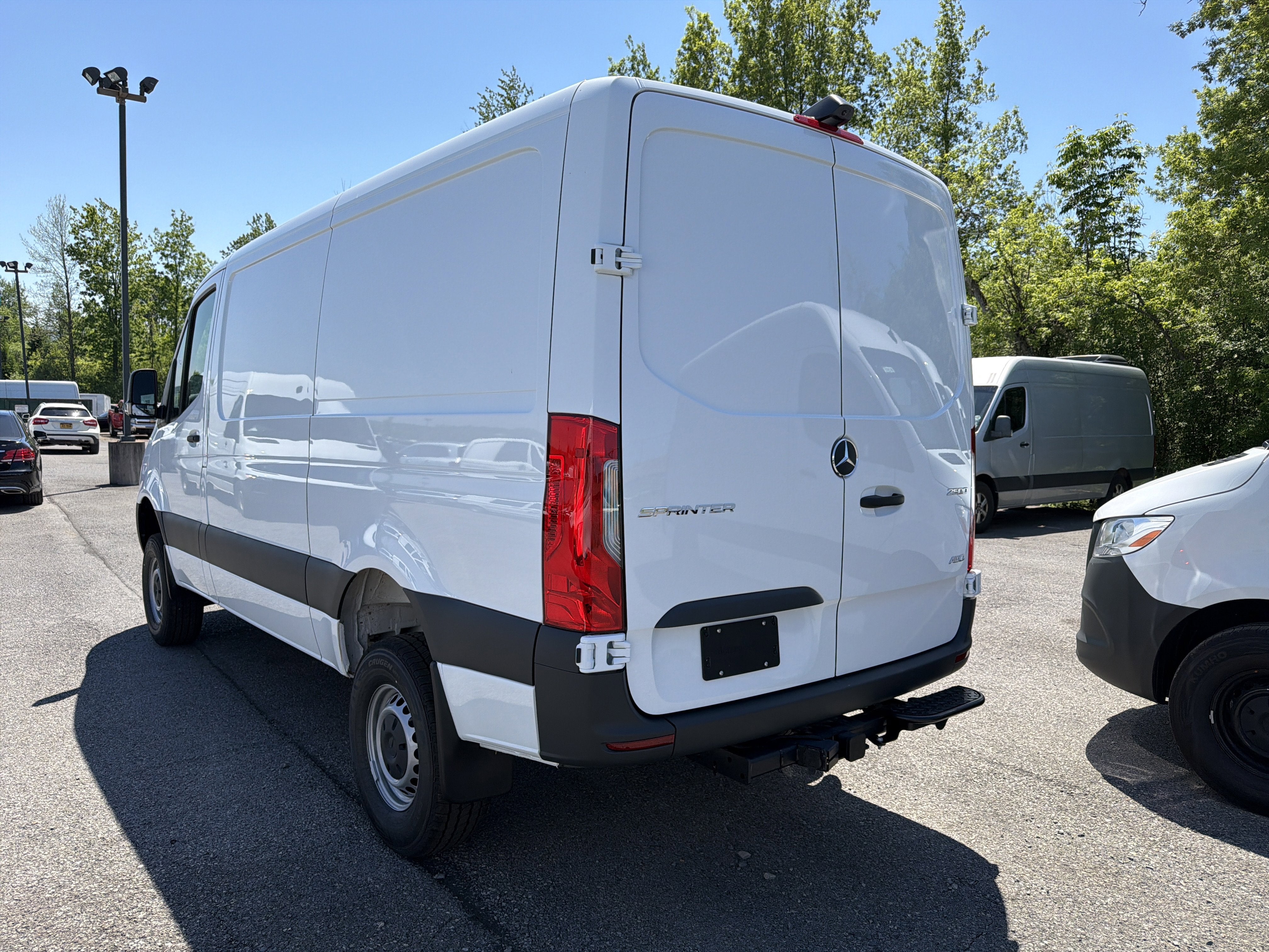 2026 Mercedes-Benz Sprinter Cargo Van 2500 Standard Roof I4 Diesel HO 144 AWD