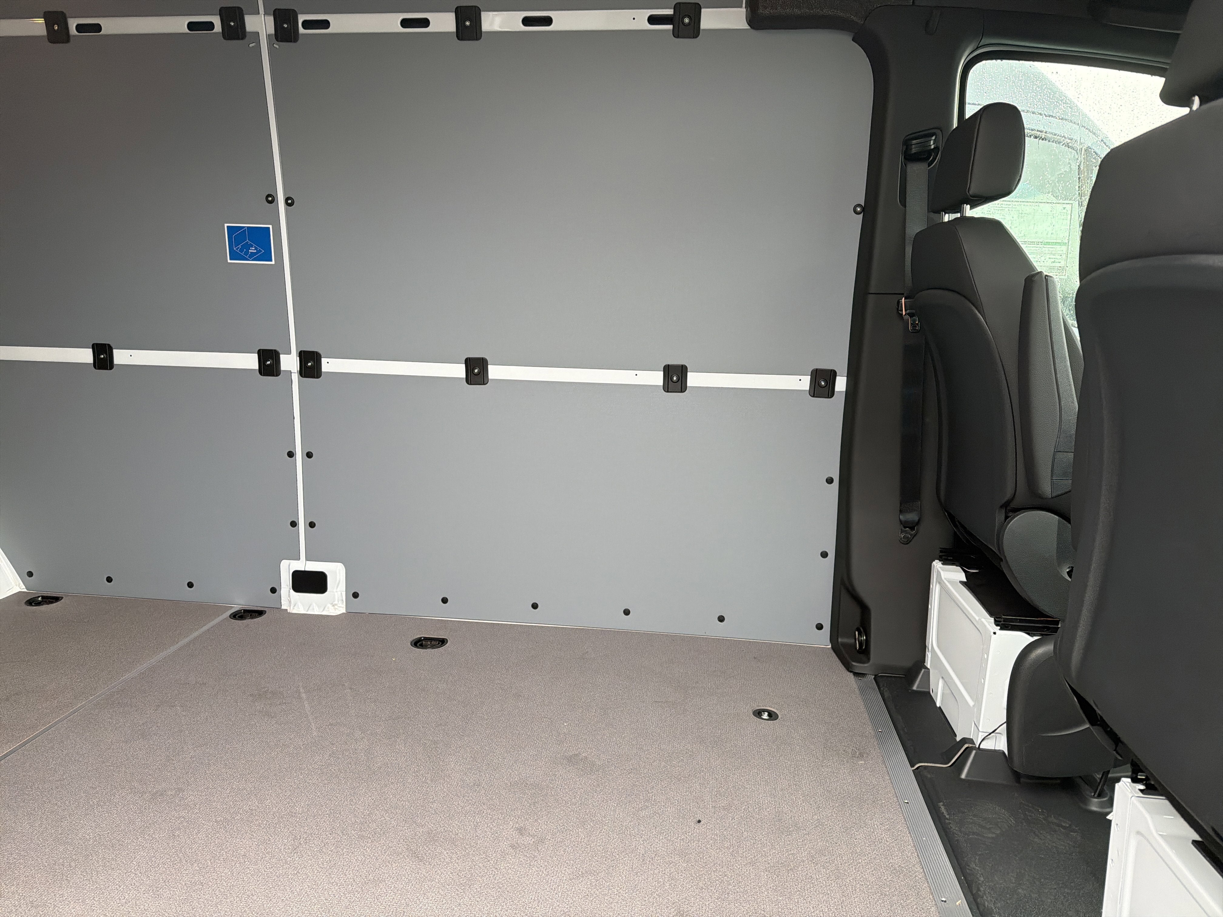 2026 Mercedes-Benz Sprinter Cargo Van 2500 High Roof I4 Diesel HO 170 RWD