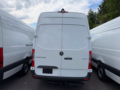 2026 Mercedes-Benz Sprinter Cargo Van 2500 High Roof I4 Diesel HO 170 RWD