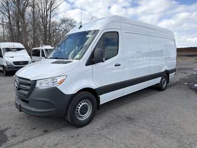 2026 Mercedes-Benz Sprinter Cargo Van 2500 High Roof I4 Diesel HO 170 RWD