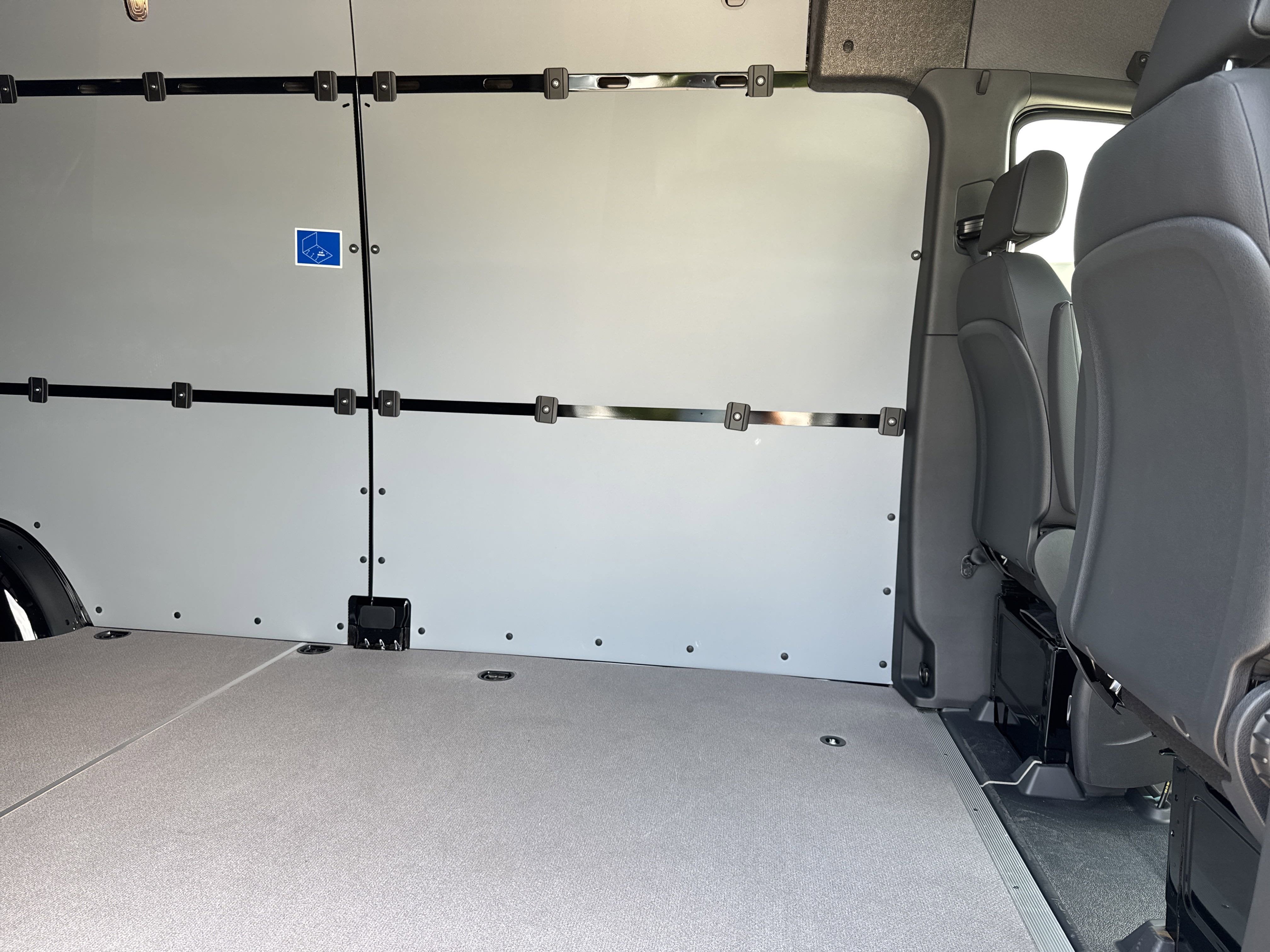 2025 Mercedes-Benz Sprinter Cargo Van 2500 High Roof I4 Diesel HO 170 AWD