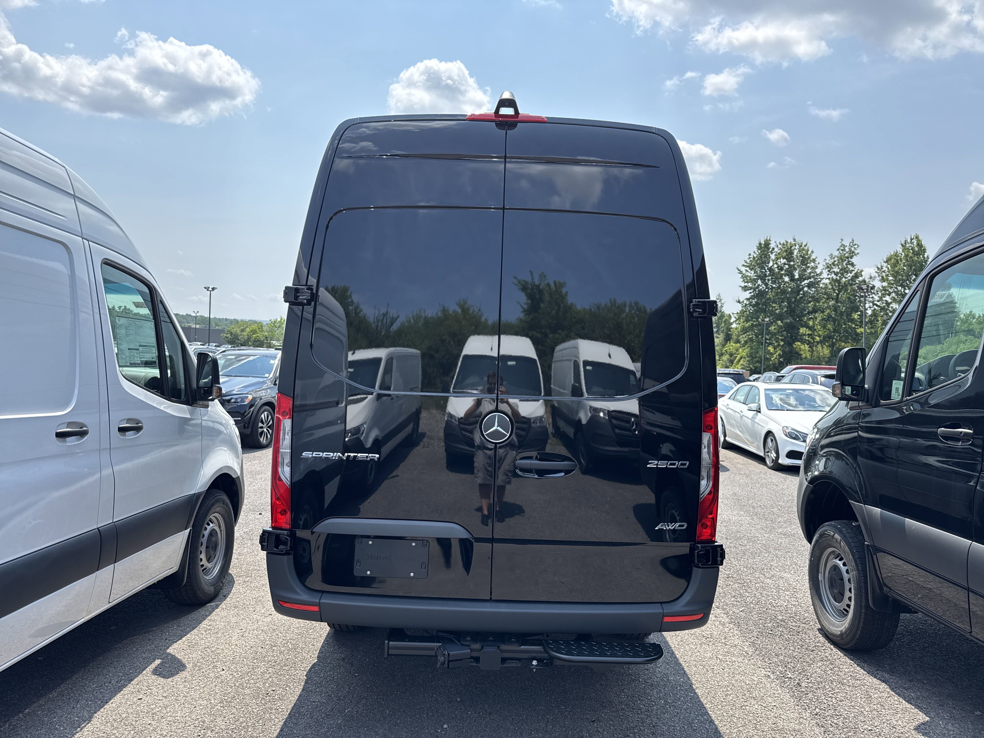 2025 Mercedes-Benz Sprinter Cargo Van 2500 High Roof I4 Diesel HO 170 AWD