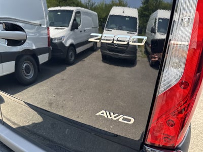 2025 Mercedes-Benz Sprinter Cargo Van 2500 High Roof I4 Diesel HO 170 AWD