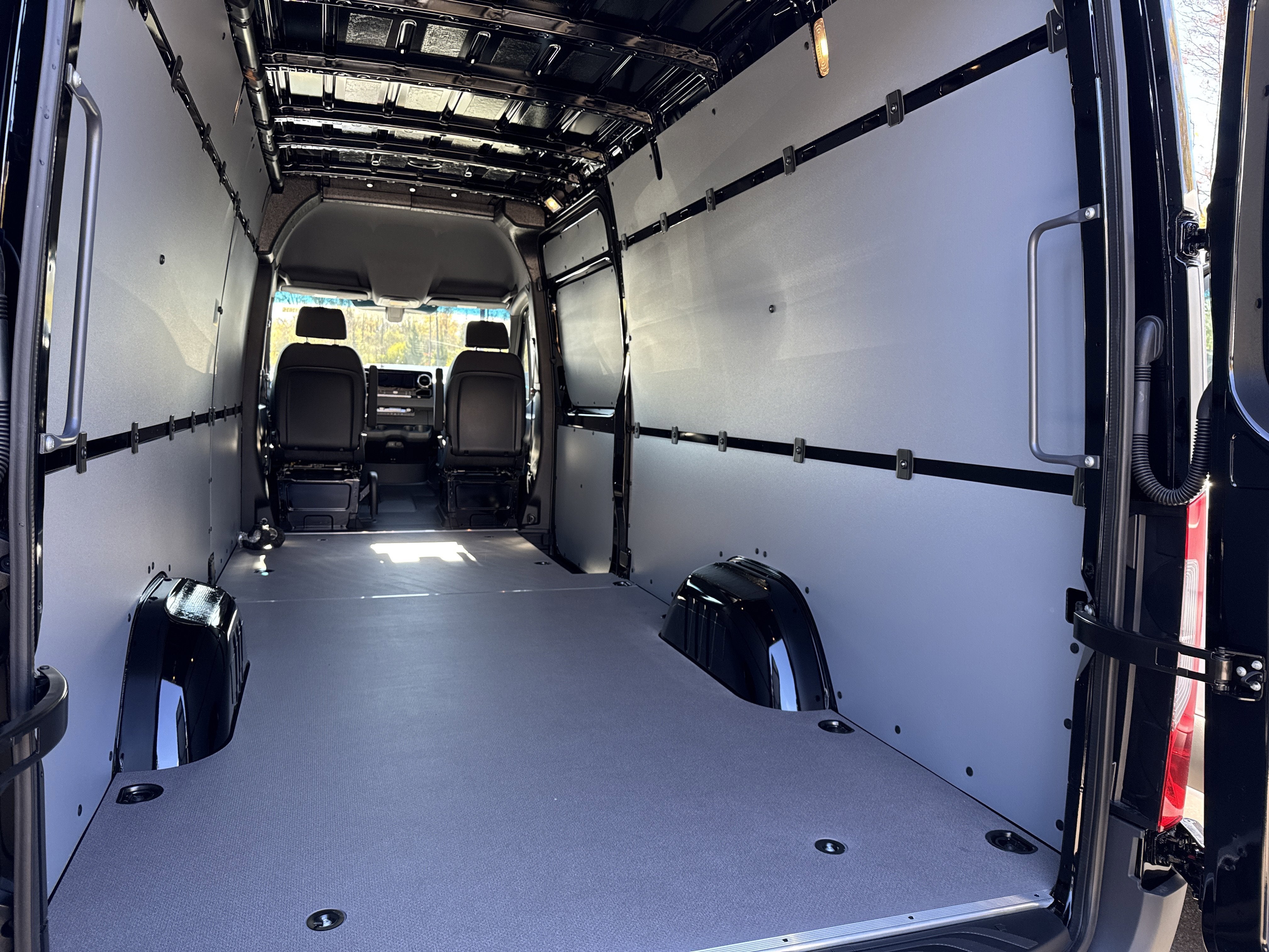 2026 Mercedes-Benz Sprinter Cargo Van 2500 High Roof I4 Diesel HO 170 AWD