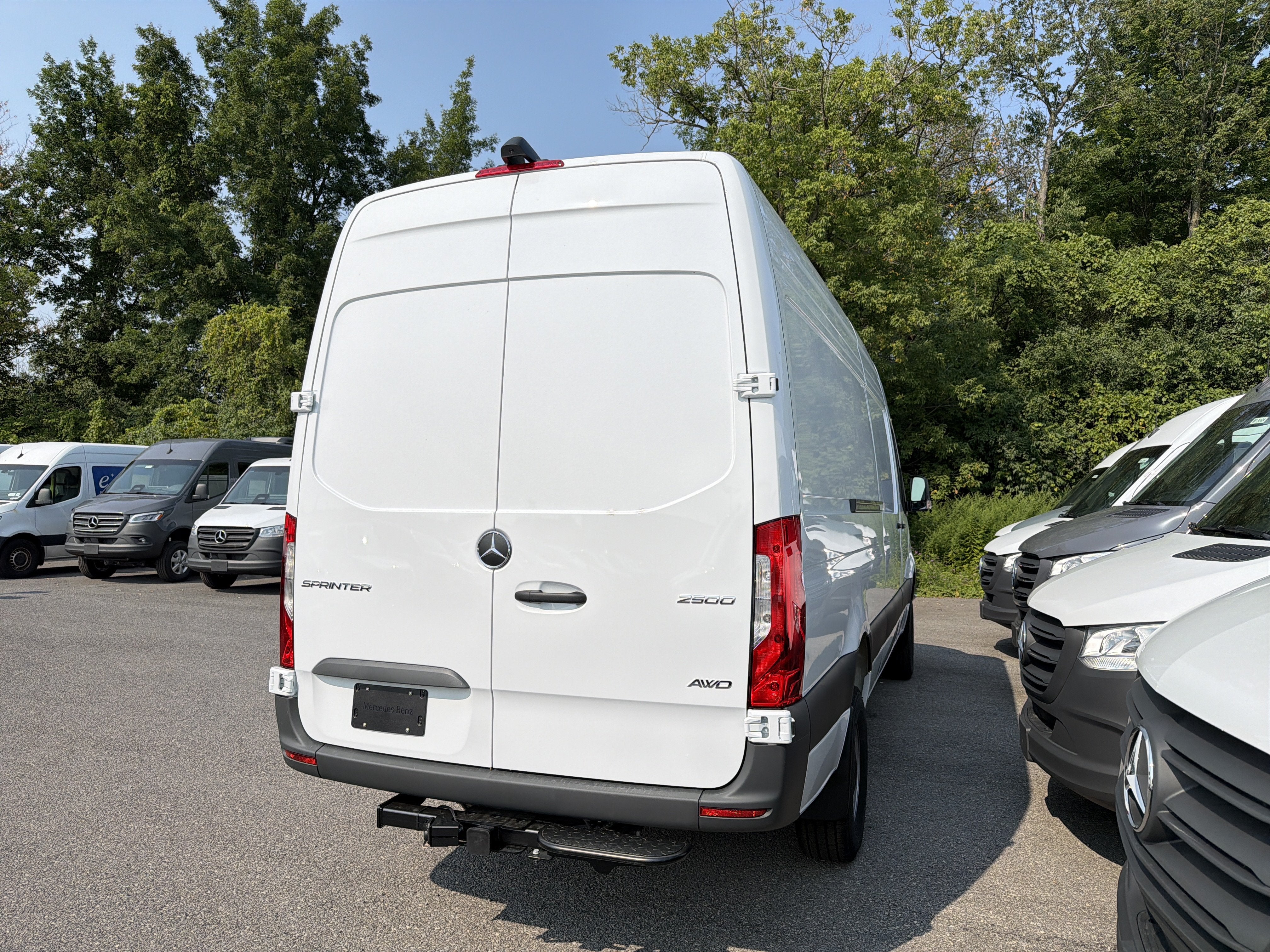 2026 Mercedes-Benz Sprinter Cargo Van 2500 High Roof I4 Diesel HO 170 AWD