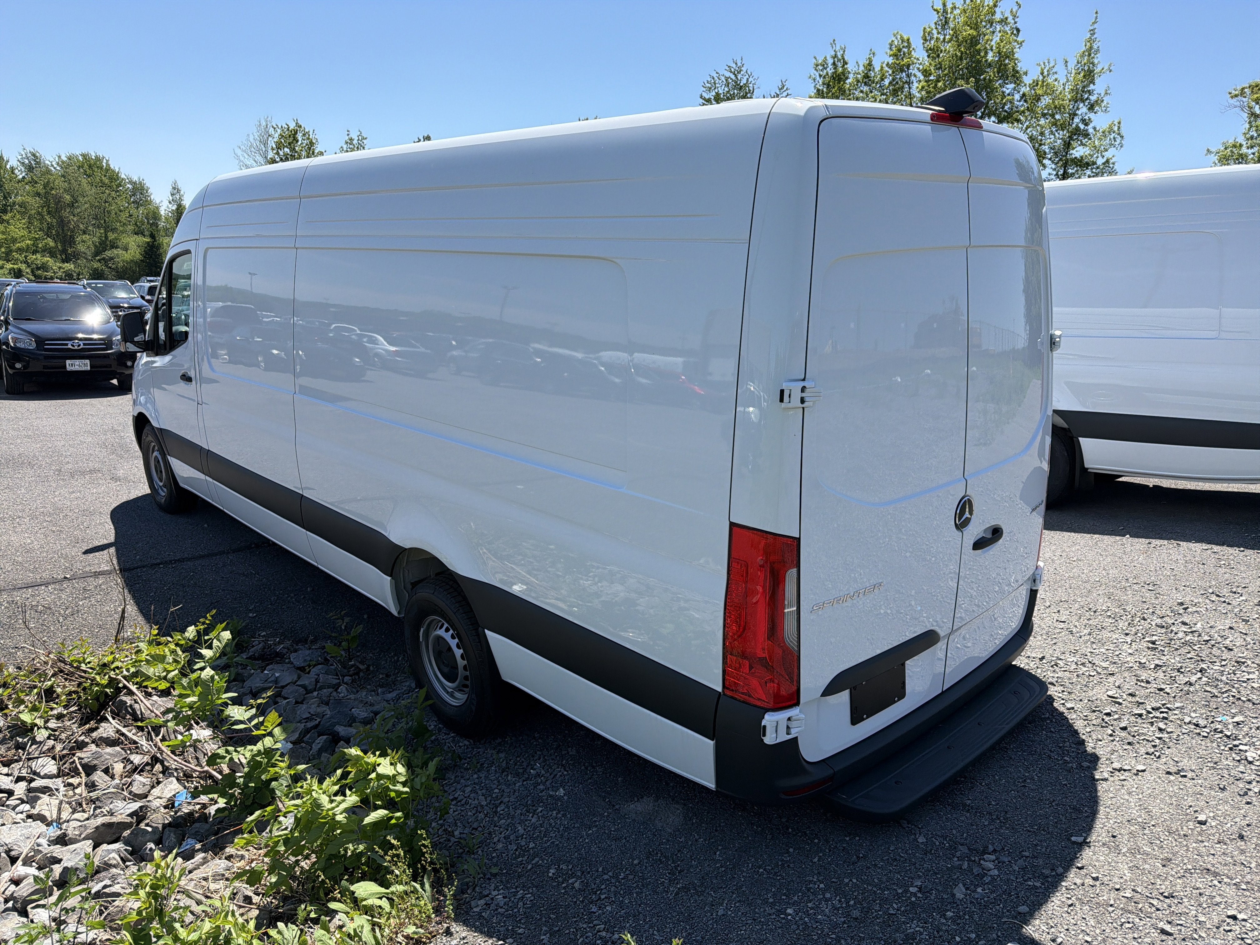 2026 Mercedes-Benz Sprinter Cargo Van 2500 High Roof I4 Diesel HO 170 Extended RWD