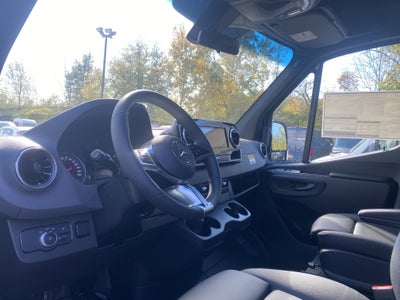 2025 Mercedes-Benz Sprinter Passenger Van 2500 High Roof I4 Diesel HO 144 AWD