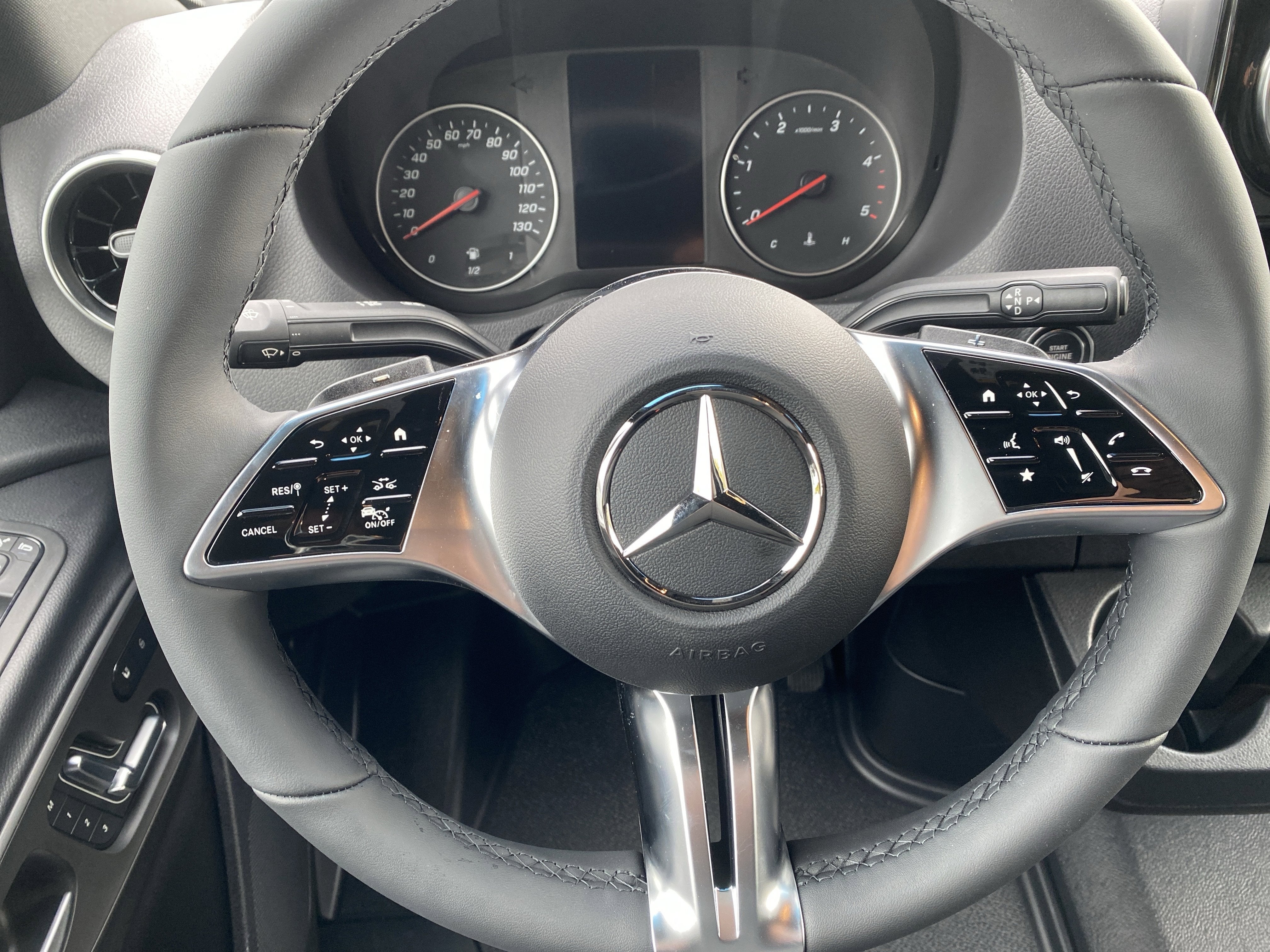 2026 Mercedes-Benz Sprinter Passenger Van 2500 High Roof I4 Diesel HO 170 RWD