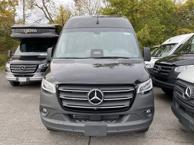 2026 Mercedes-Benz Sprinter Passenger Van 2500 High Roof I4 Diesel HO 170 RWD