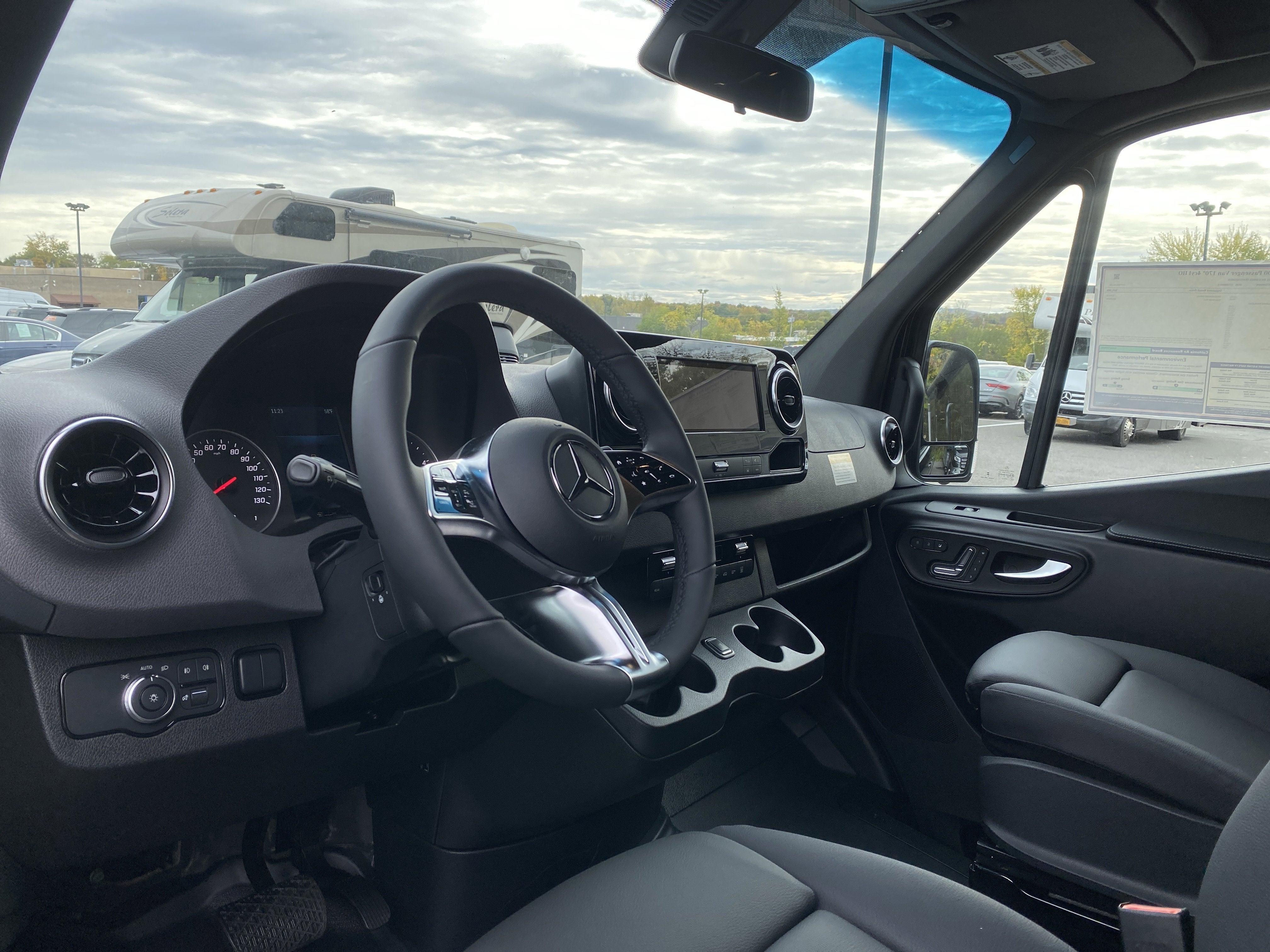 2026 Mercedes-Benz Sprinter Passenger Van 2500 High Roof I4 Diesel HO 170 RWD