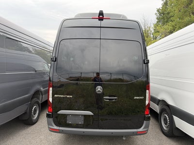 2026 Mercedes-Benz Sprinter Passenger Van 2500 High Roof I4 Diesel HO 170 RWD