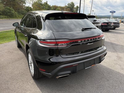 2023 Porsche Macan Base