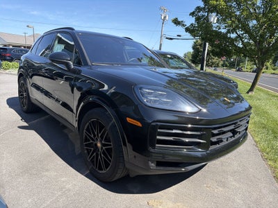 2024 Porsche Cayenne AWD