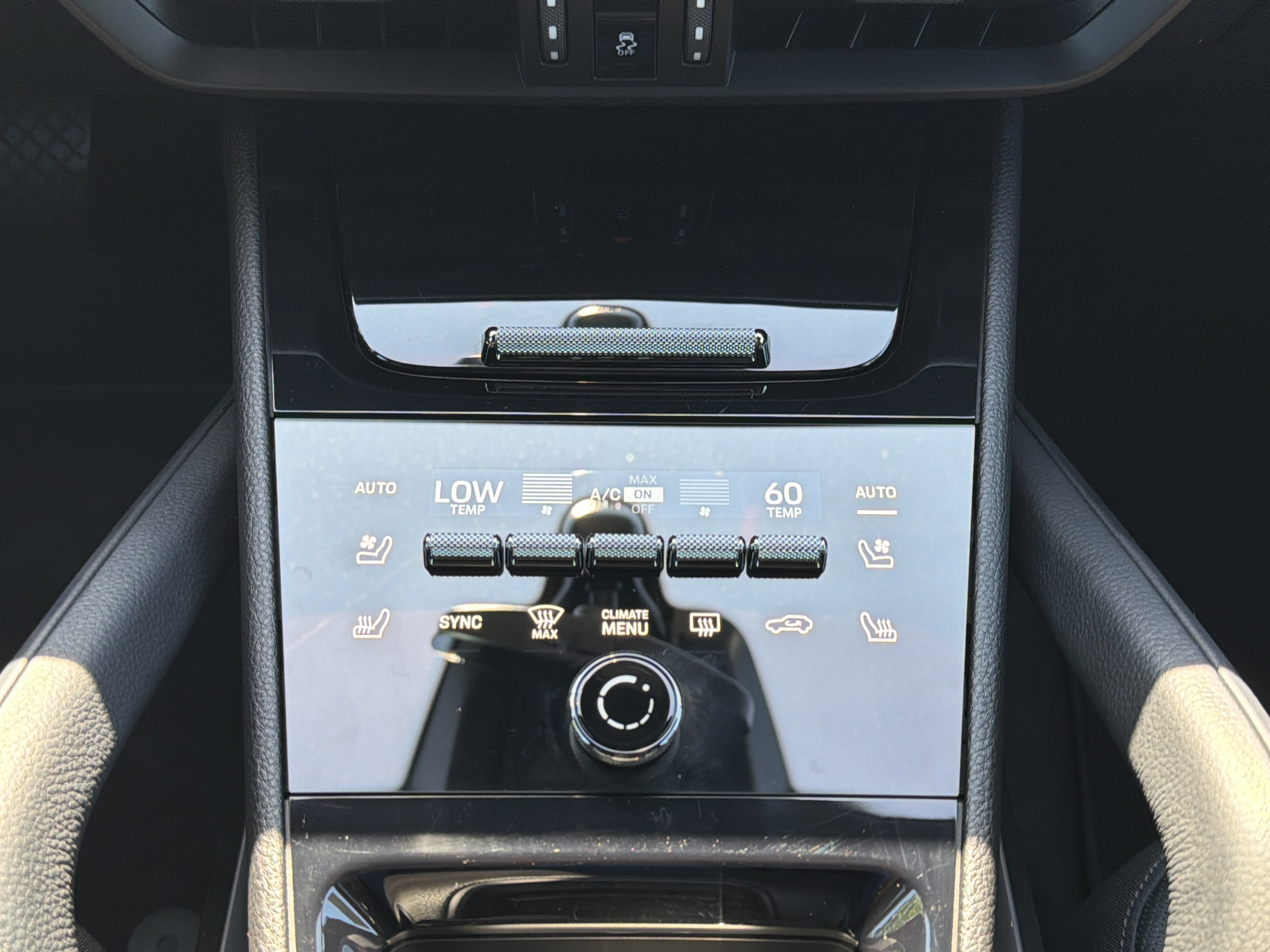 2024 Porsche Cayenne AWD