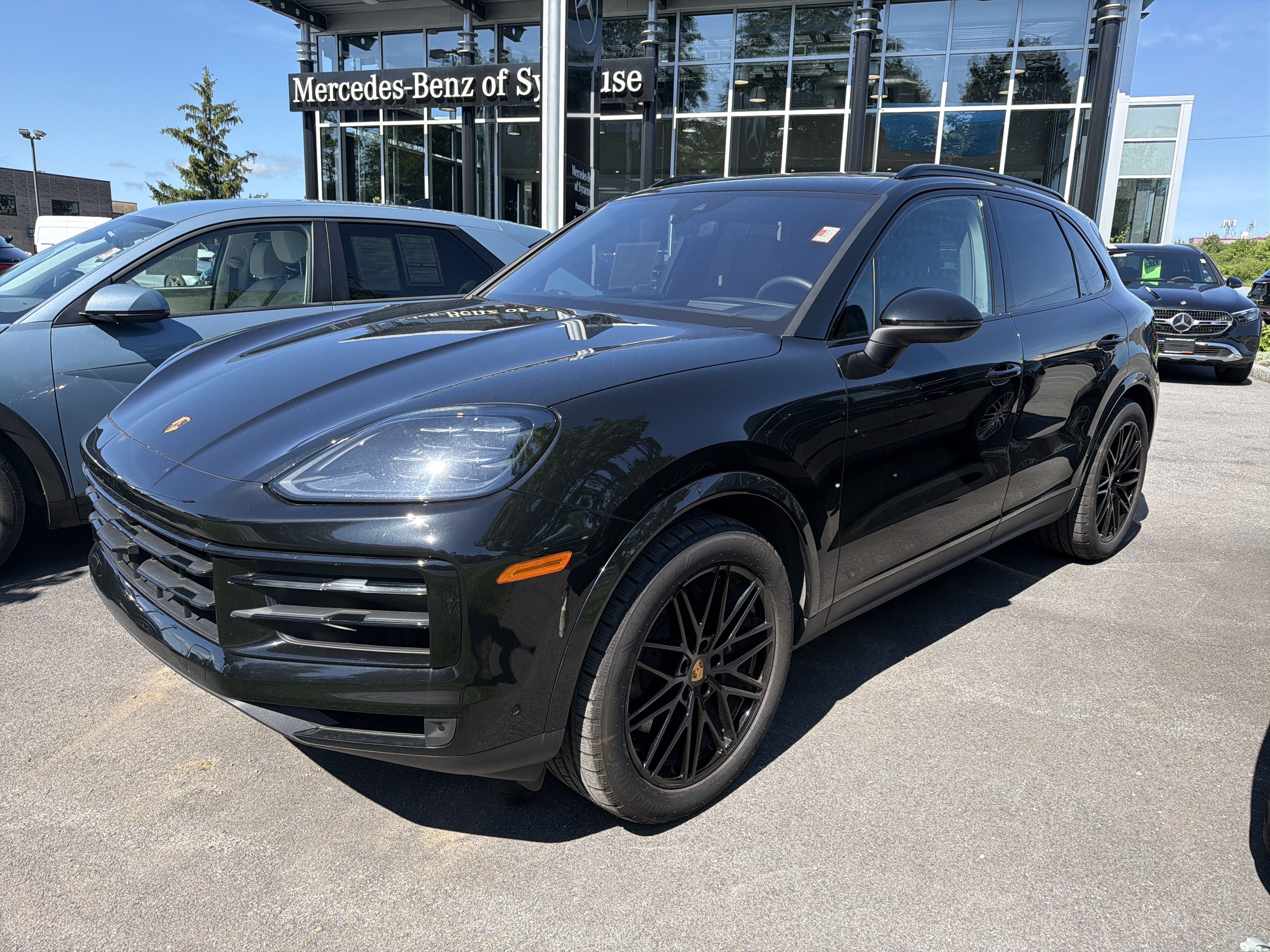 2024 Porsche Cayenne AWD