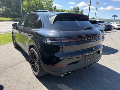 2024 Porsche Cayenne AWD