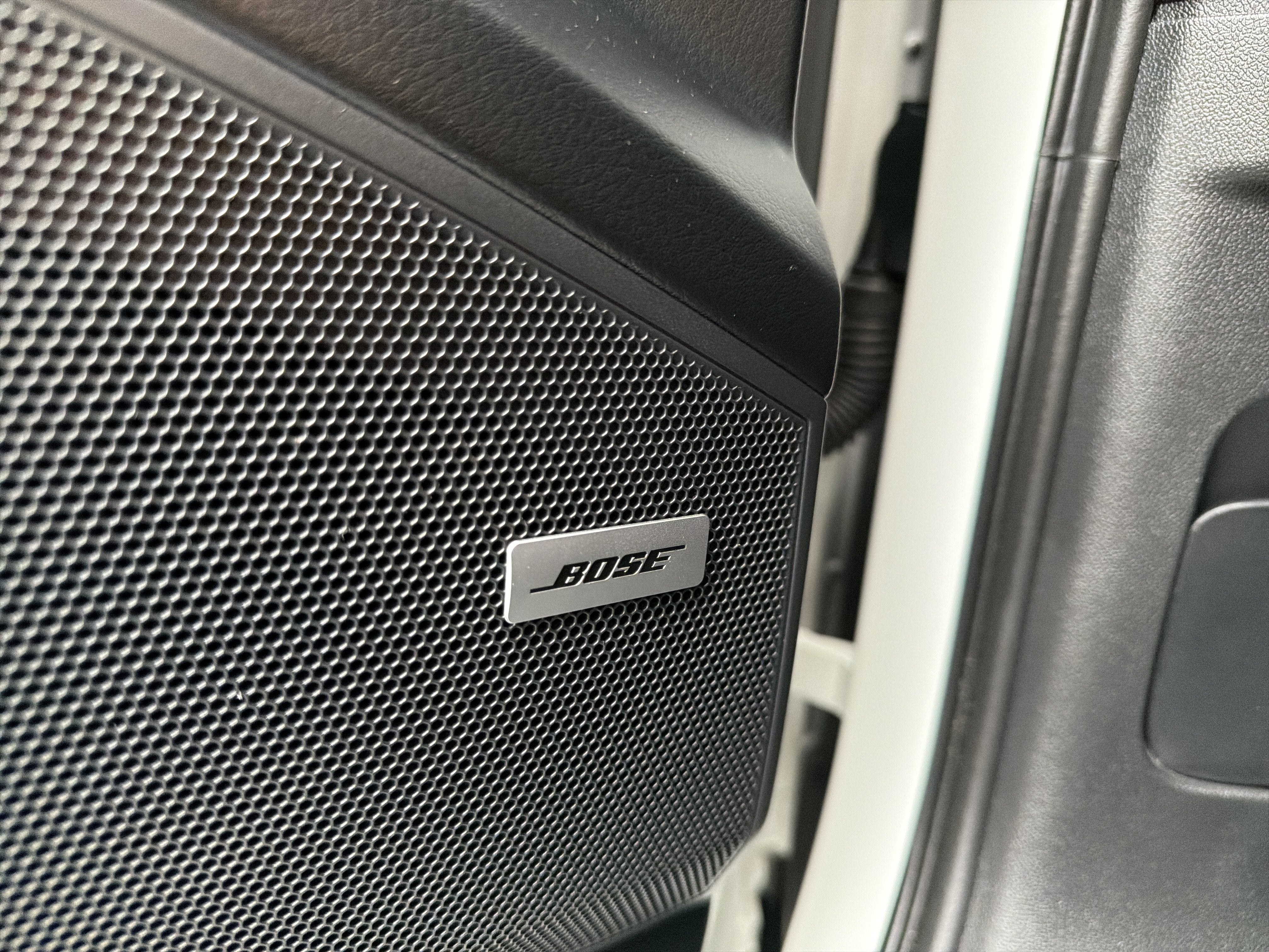 2022 Porsche Cayenne AWD