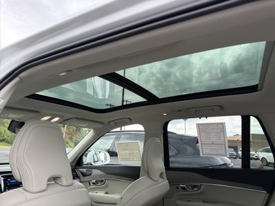 2025 Volvo XC90 B6 AWD Ultra 7-Seater