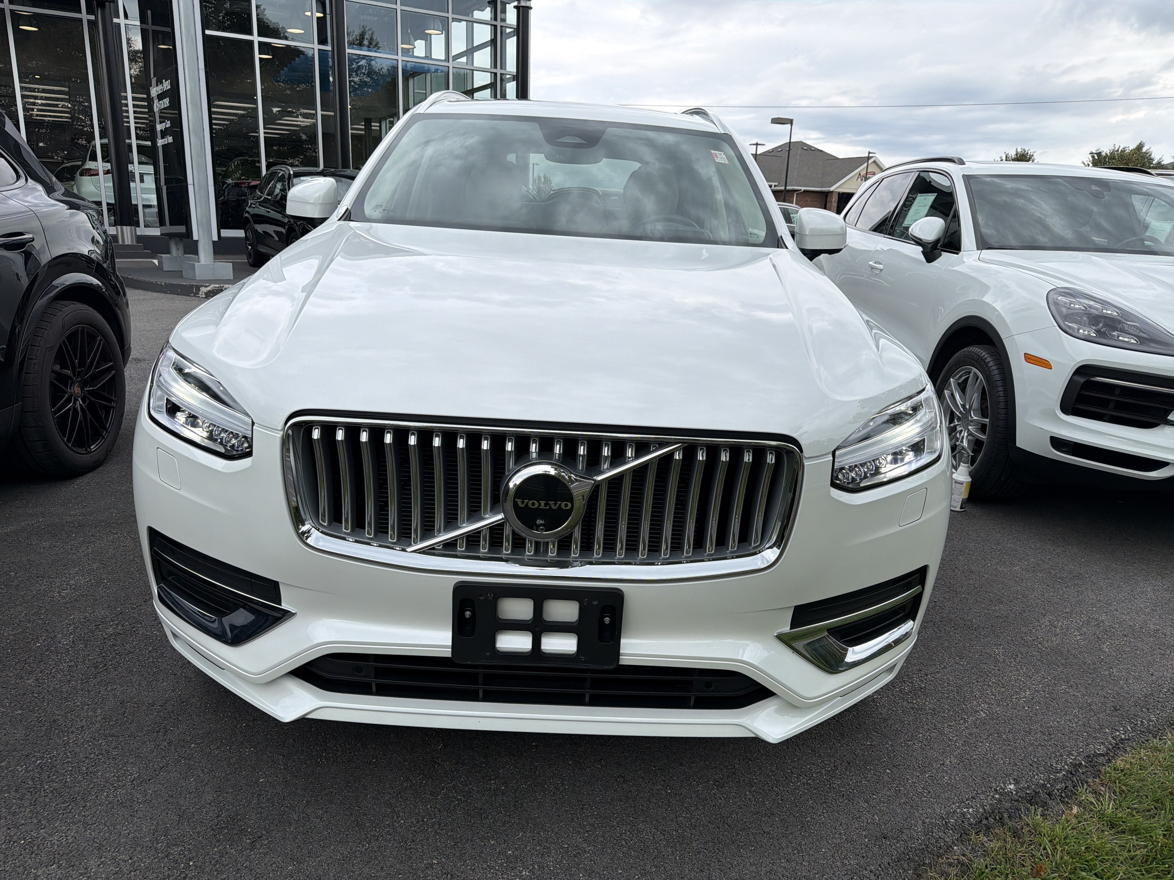 2025 Volvo XC90 B6 AWD Ultra 7-Seater