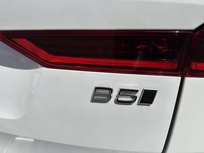 2026 Volvo XC60 B5 AWD Ultra