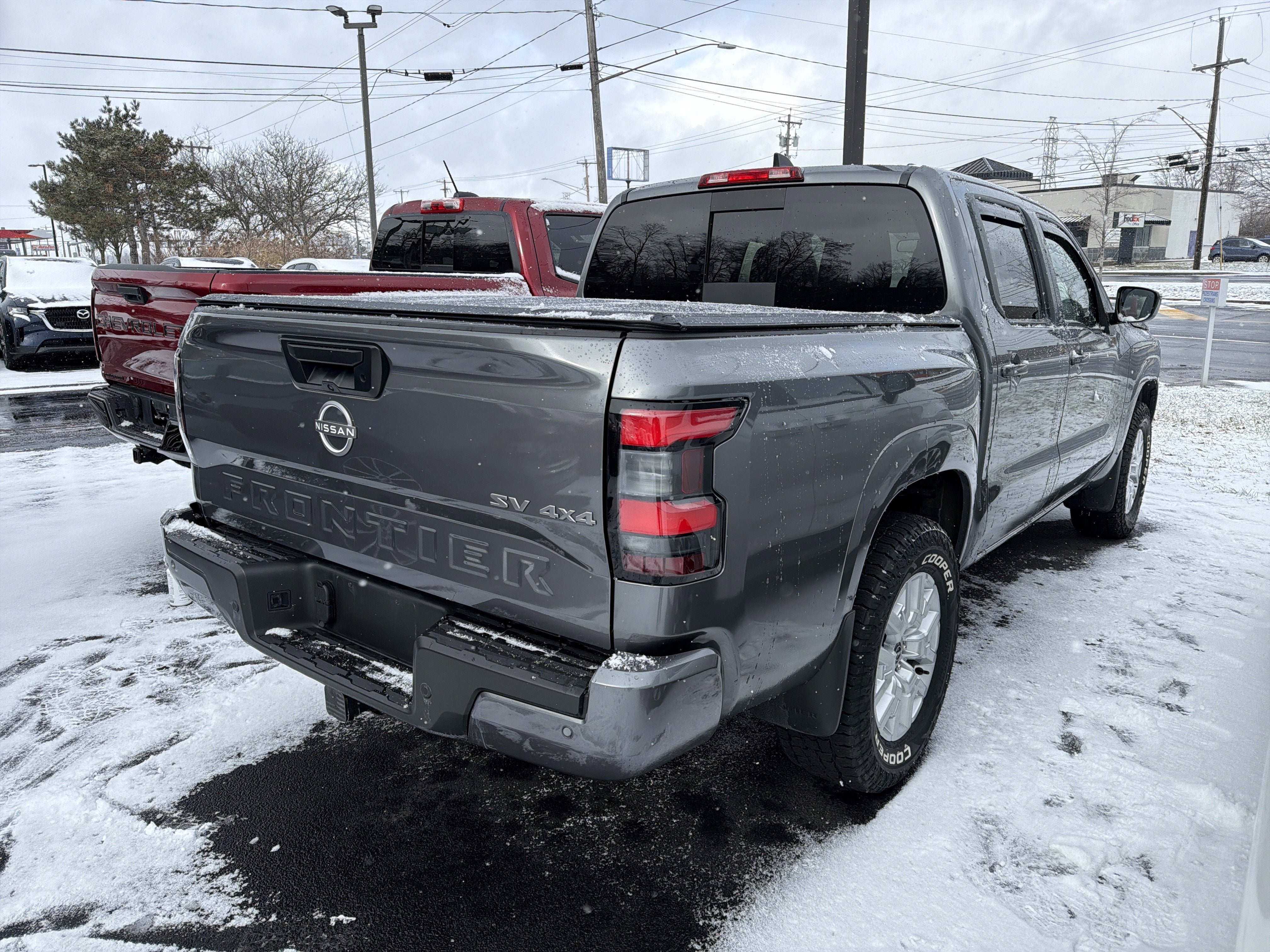 2024 Nissan Frontier SV
