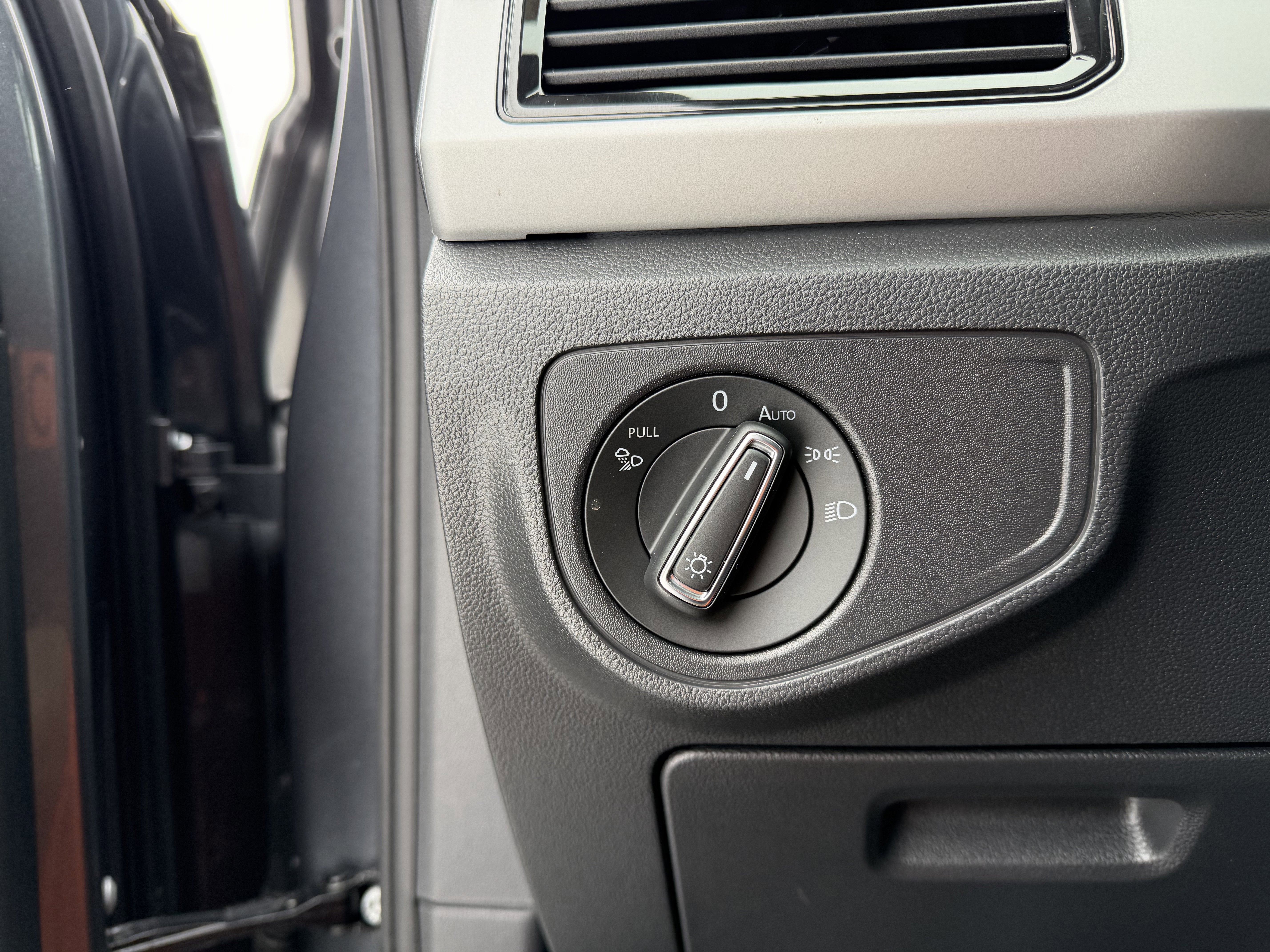 2021 Volkswagen Atlas Cross Sport 3.6L V6 SEL