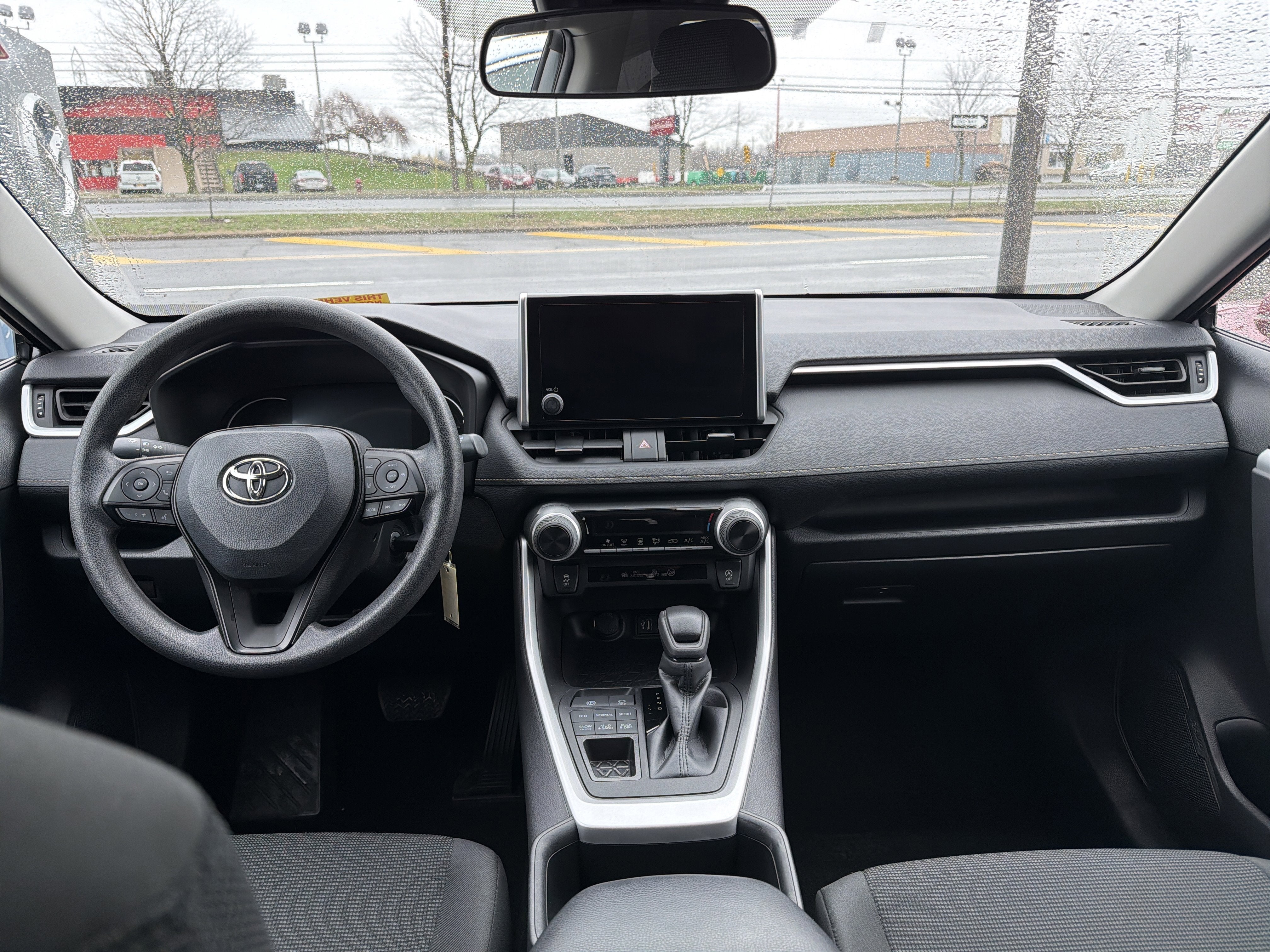 2023 Toyota RAV4 LE AWD