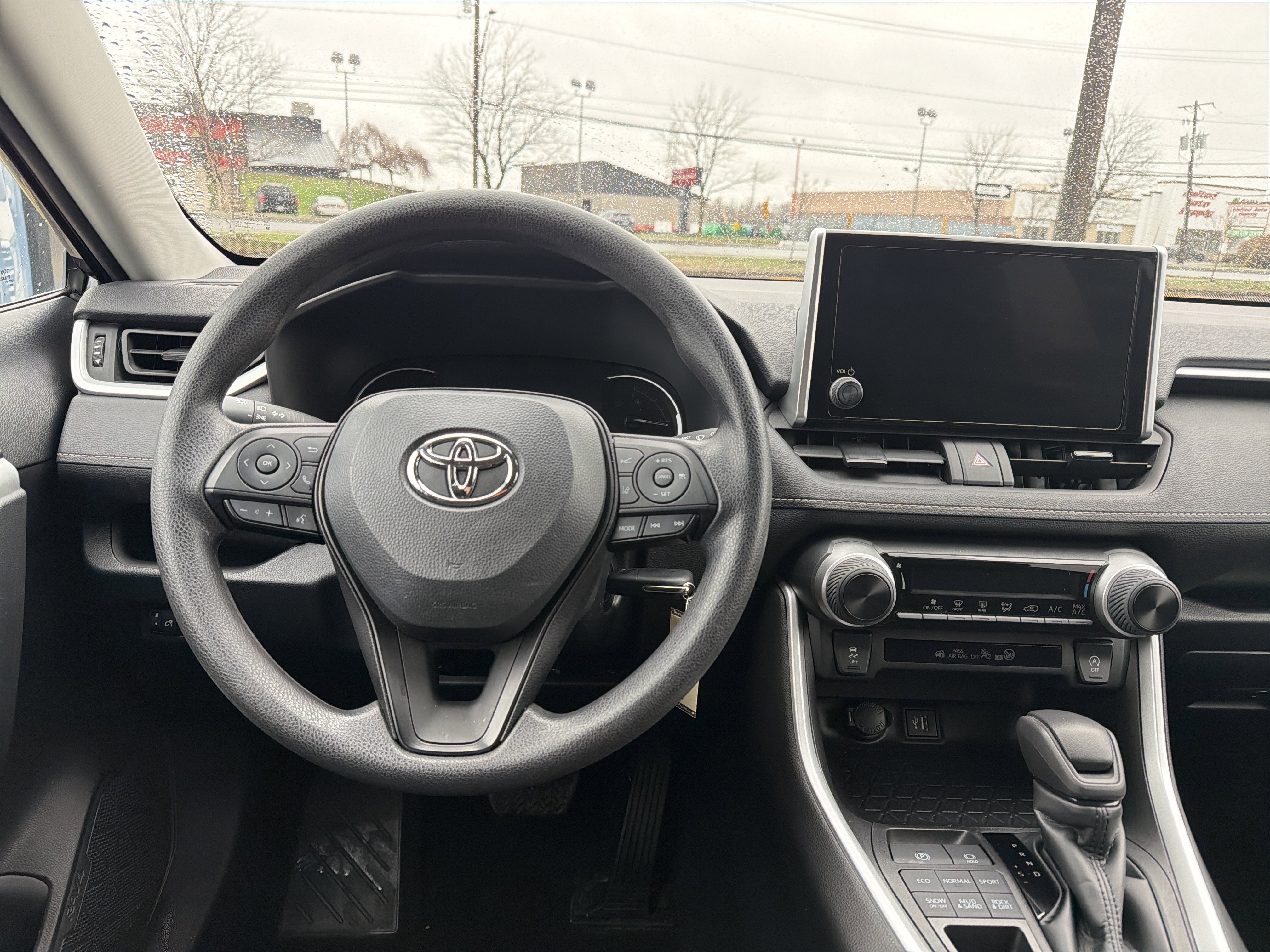 2023 Toyota RAV4 LE AWD