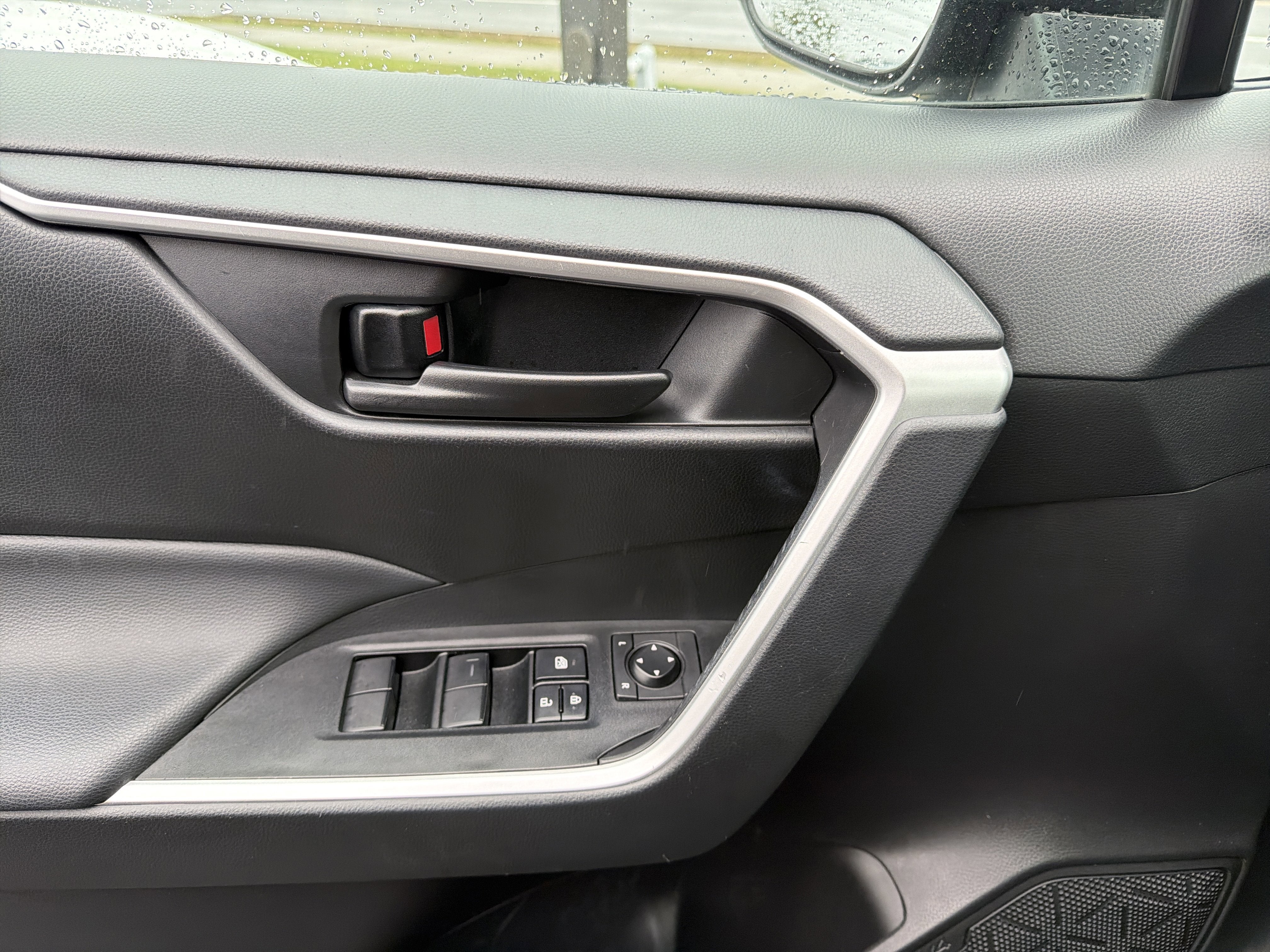 2023 Toyota RAV4 LE AWD