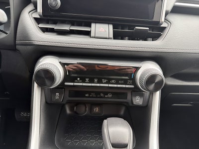 2023 Toyota RAV4 LE AWD