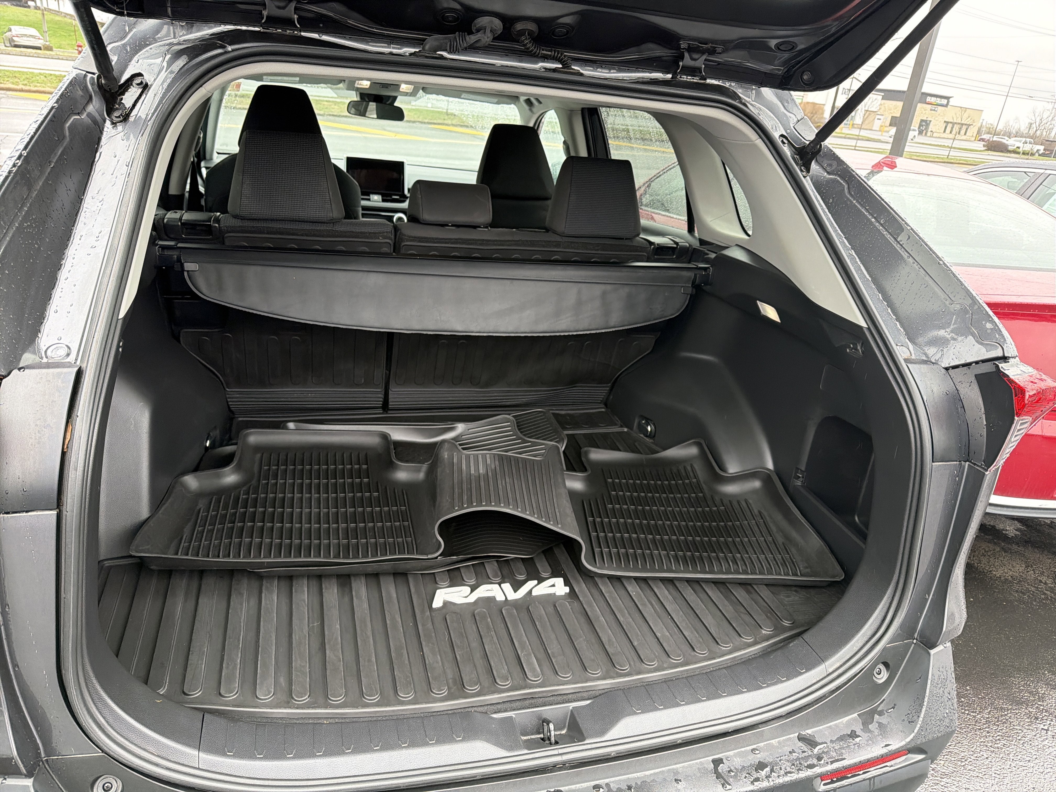 2023 Toyota RAV4 LE AWD