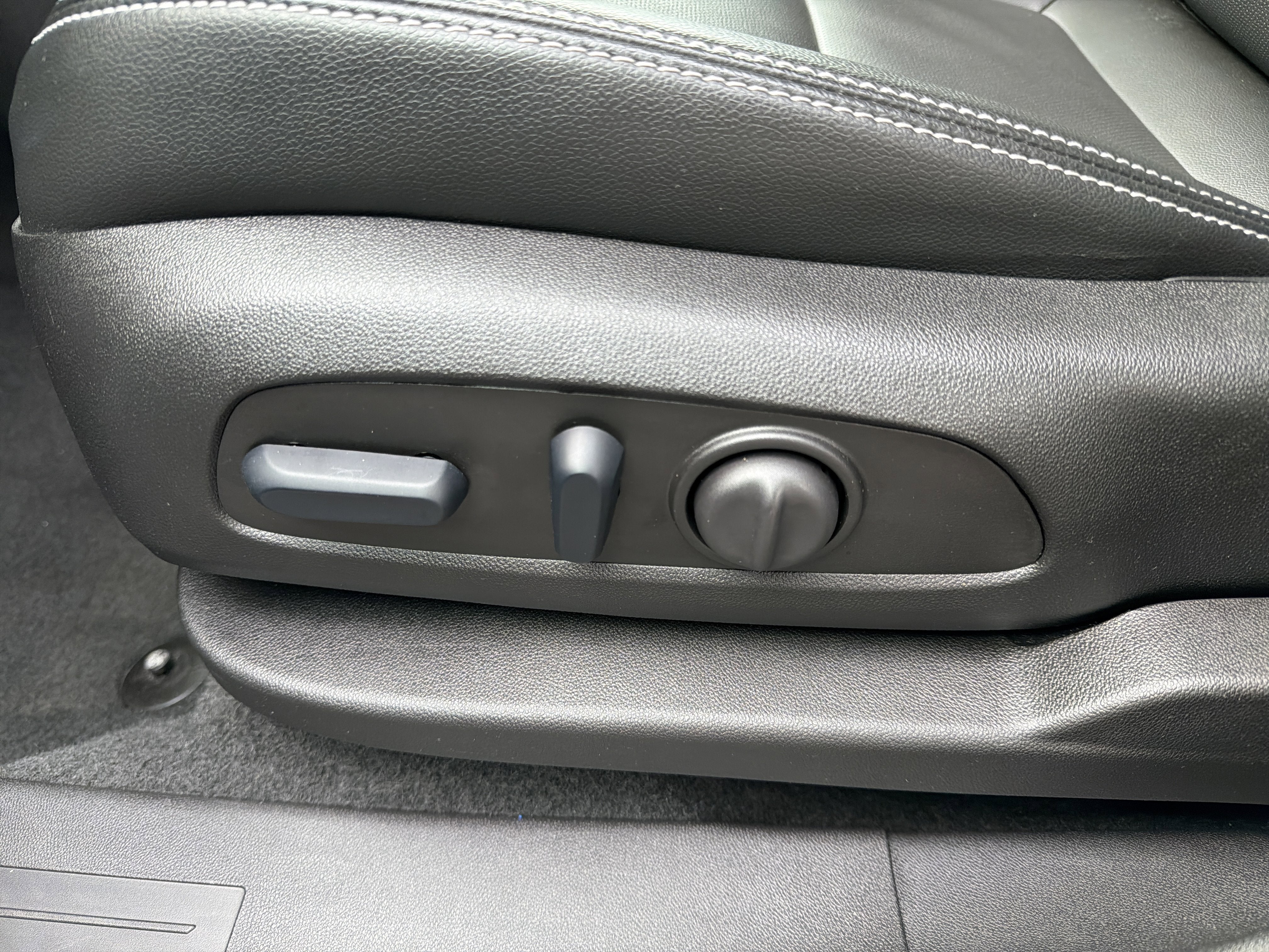 2024 GMC Terrain AWD 4dr SLT