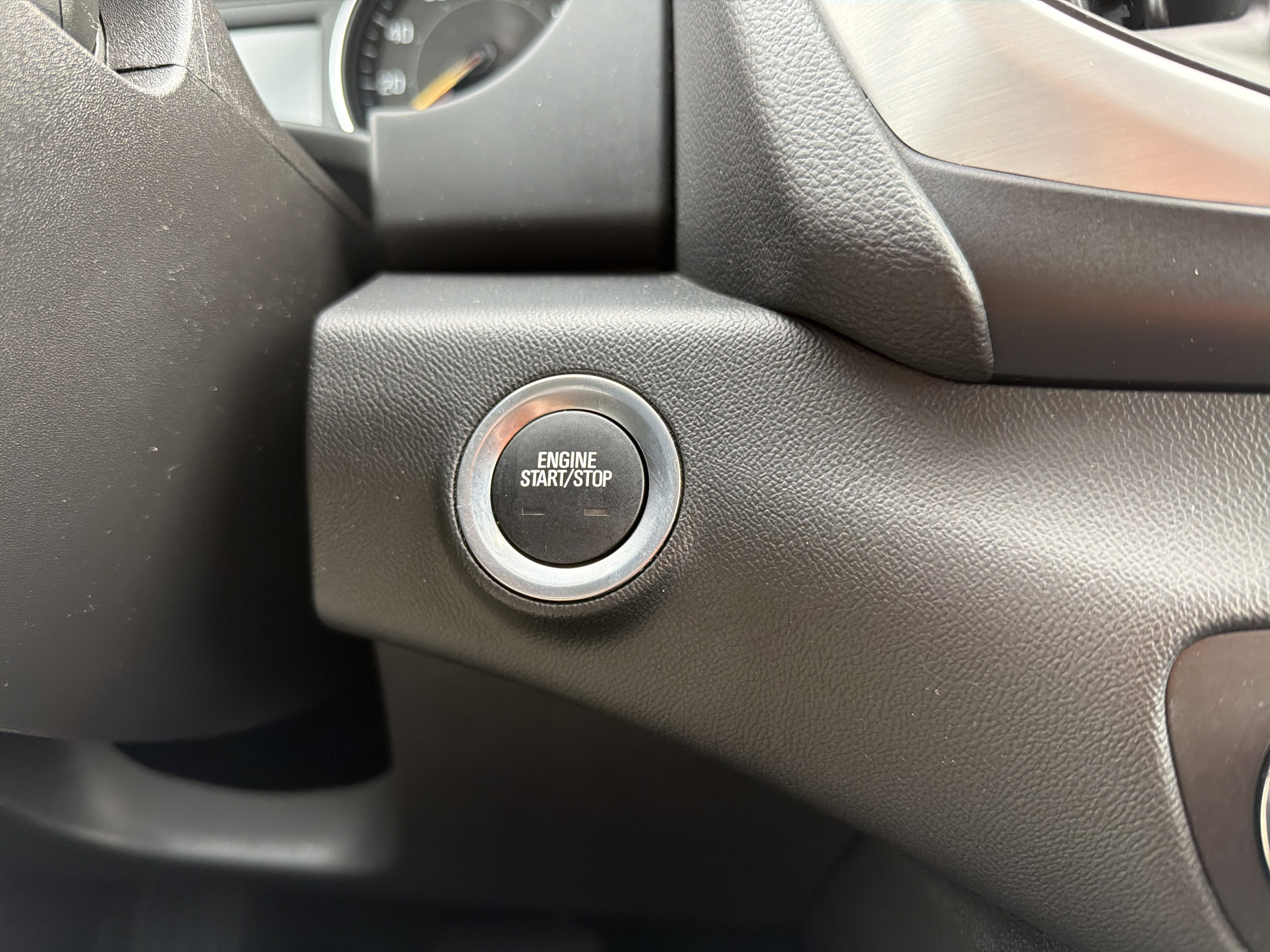 2024 GMC Terrain AWD 4dr SLT