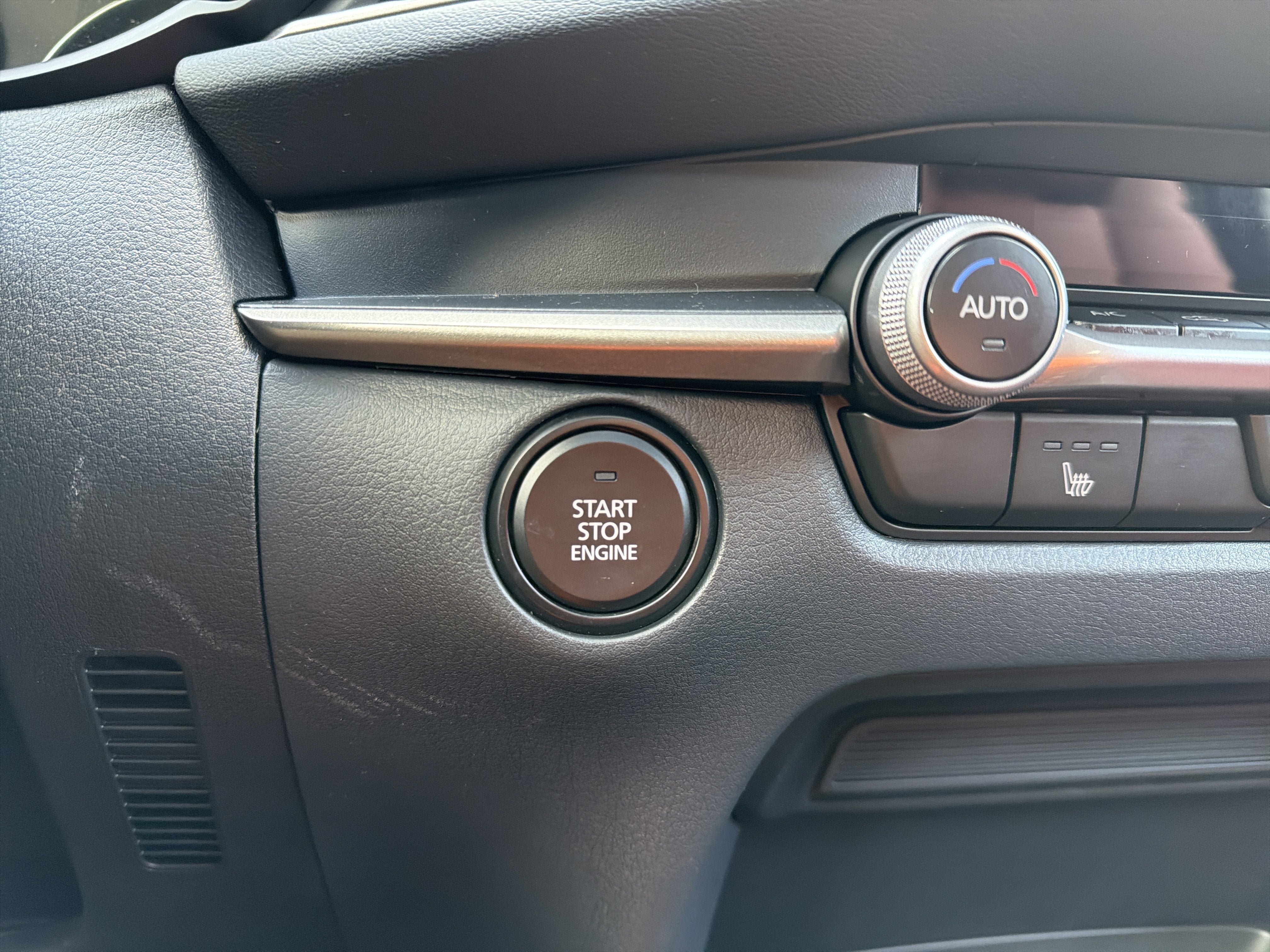 2026 Mazda Mazda CX-30 2.5 S Carbon Edition AWD