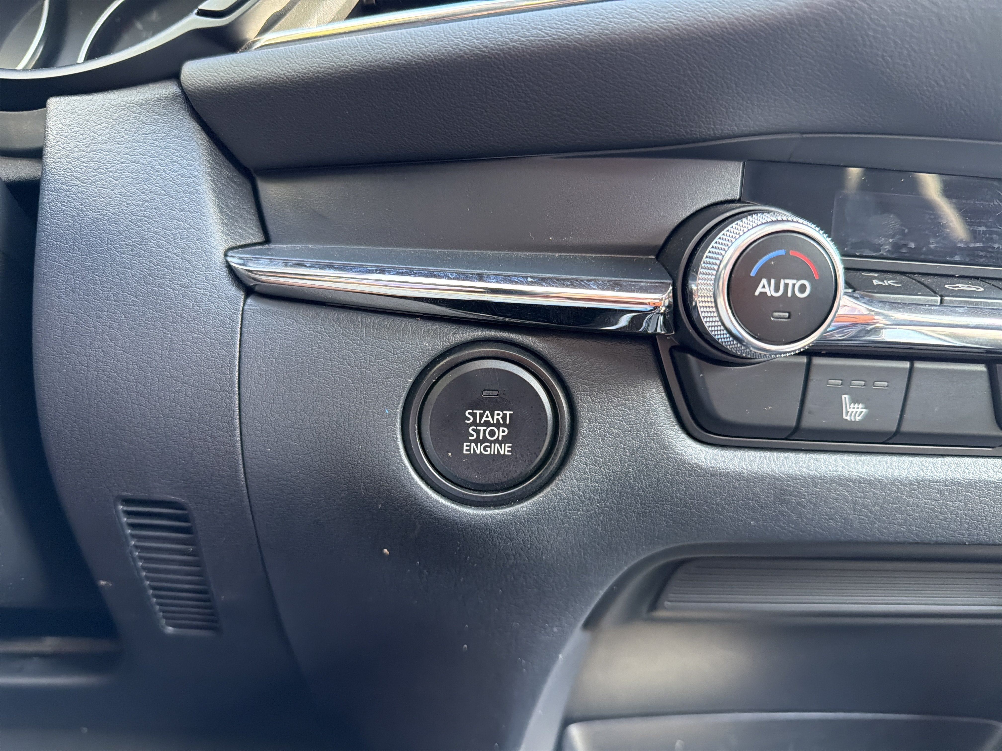 2025 Mazda Mazda CX-30 2.5 S Preferred Package AWD