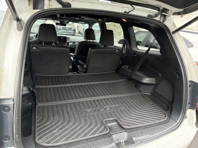 2022 Honda Pilot Black Edition AWD