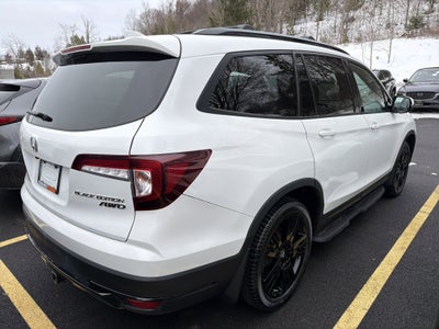 2022 Honda Pilot Black Edition AWD