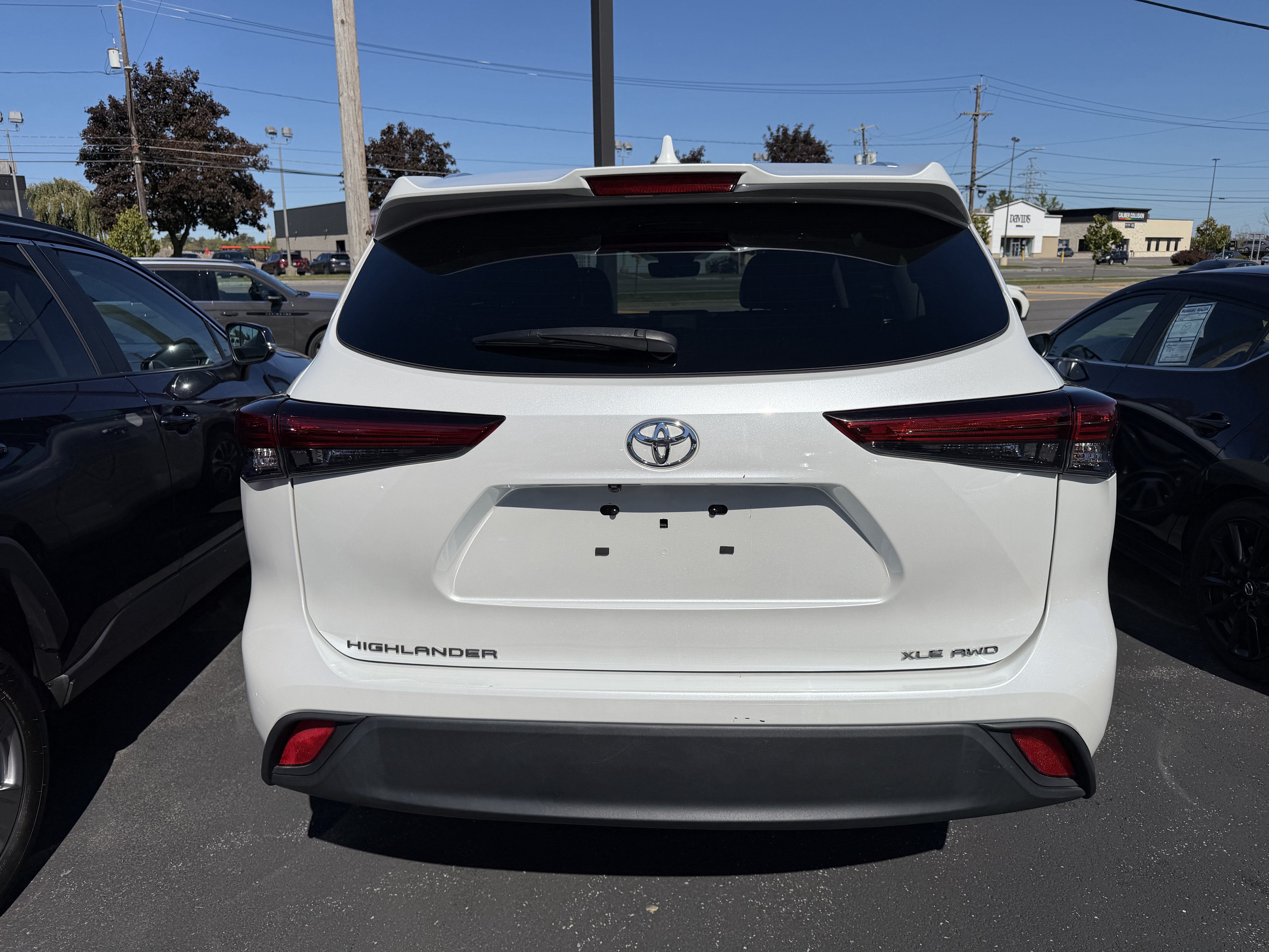 2022 Toyota Highlander XLE AWD