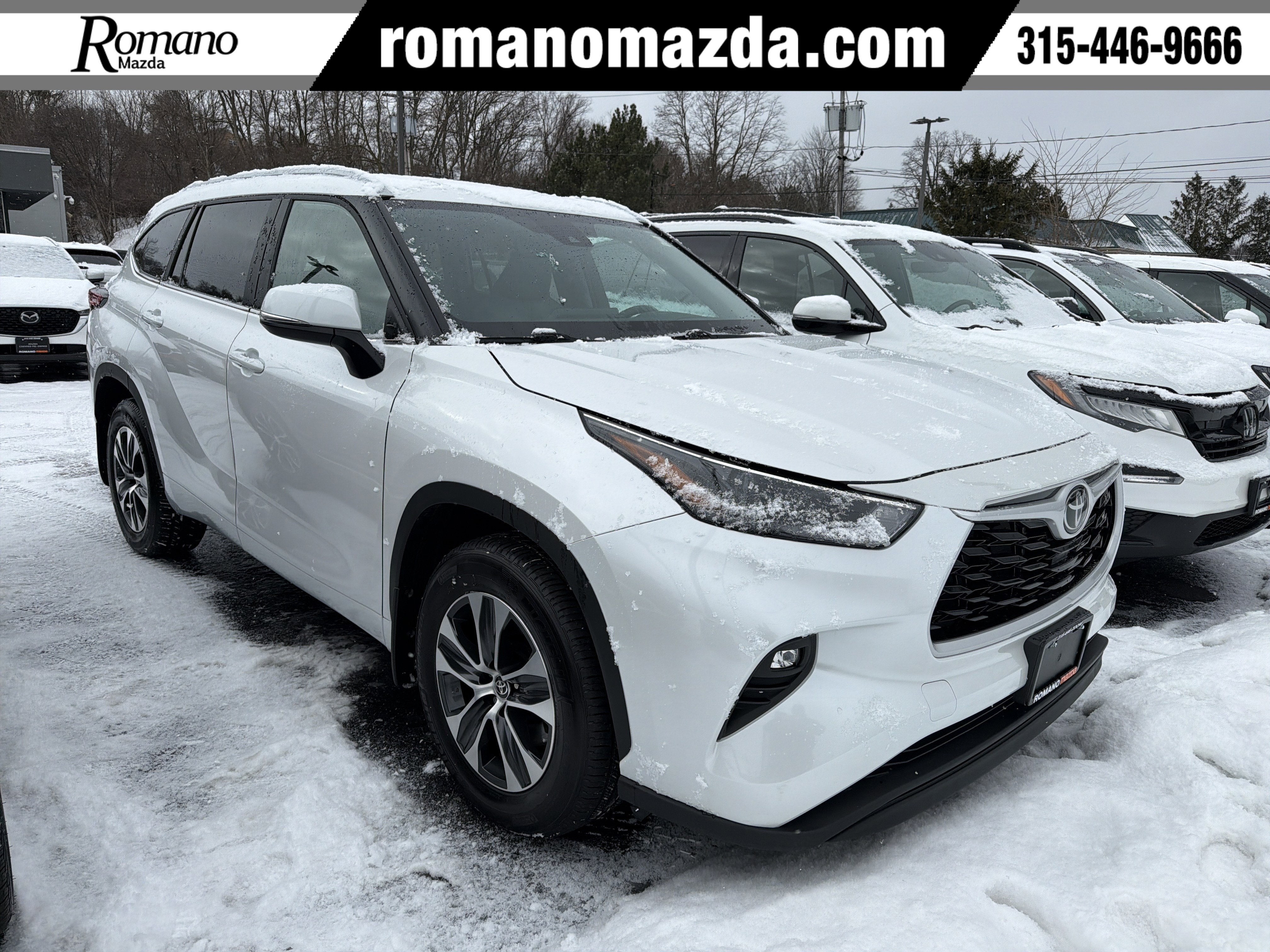 2024 Toyota Highlander XLE