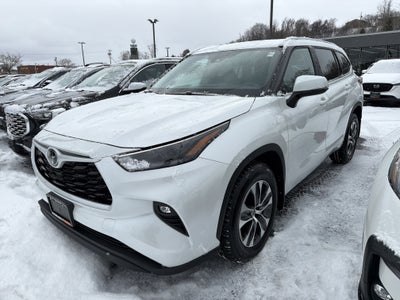 2024 Toyota Highlander XLE