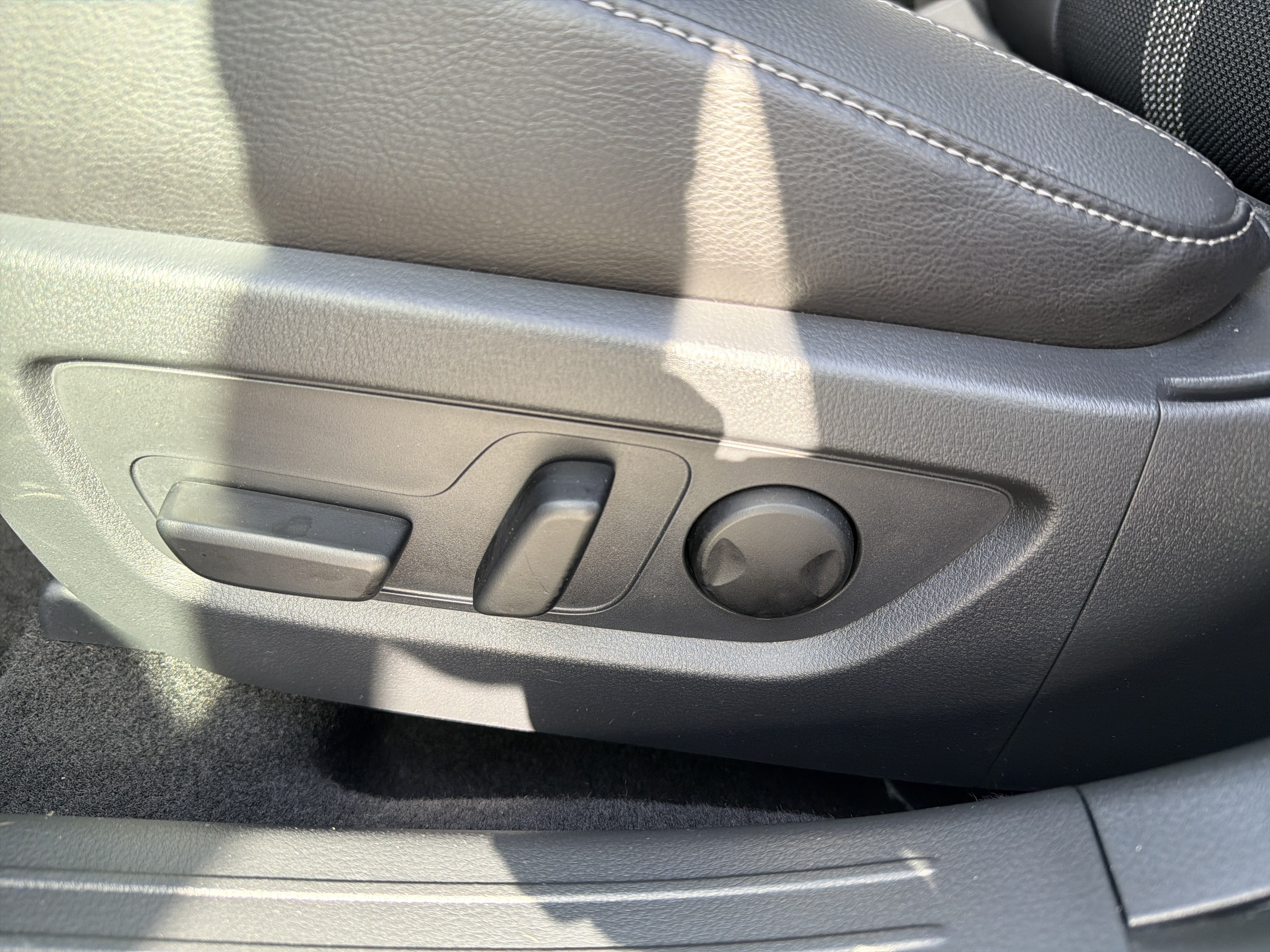 2025 Mazda Mazda CX-50 Hybrid Preferred Package AWD