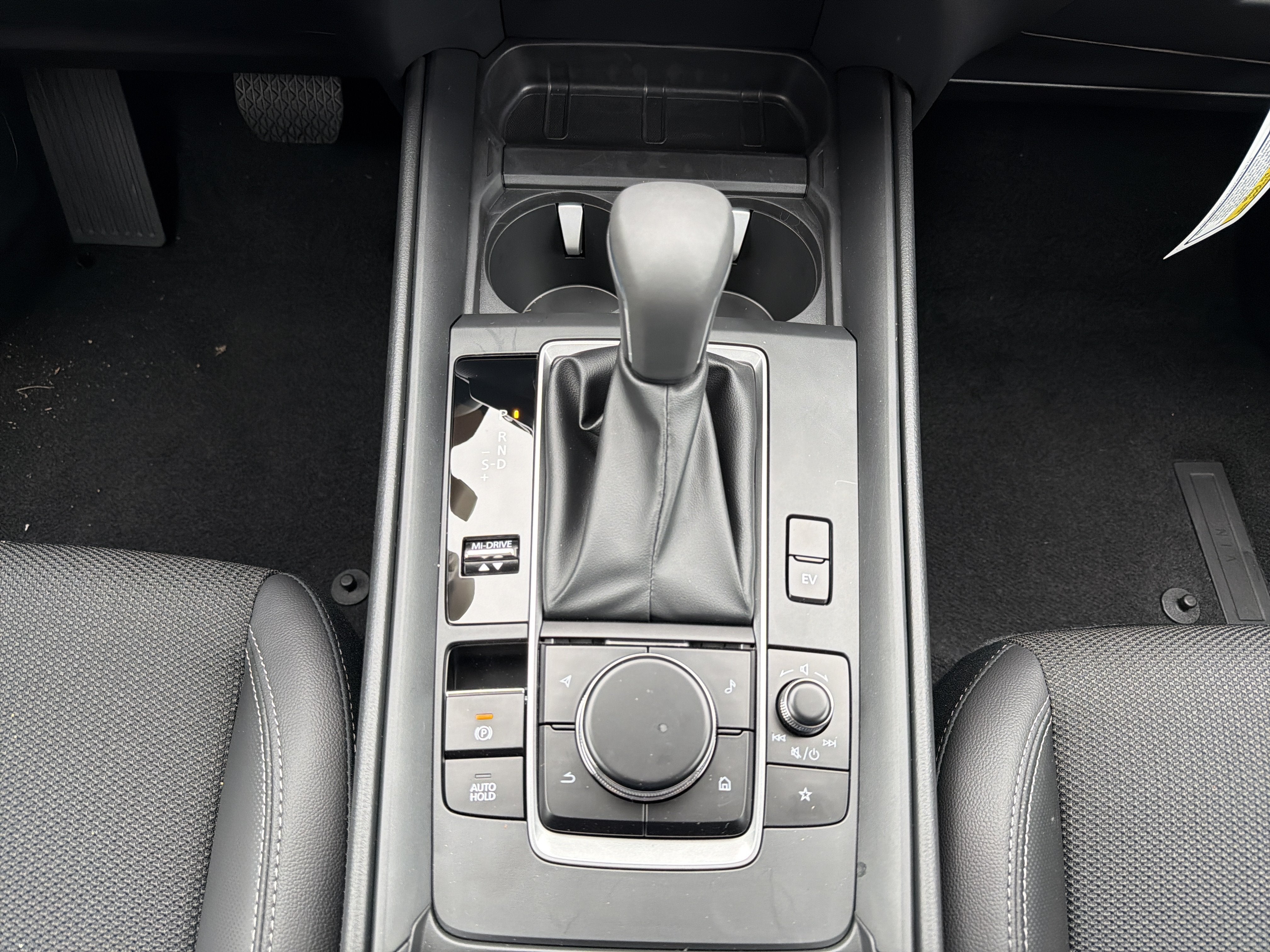 2026 Mazda Mazda CX-50 Hybrid Preferred AWD