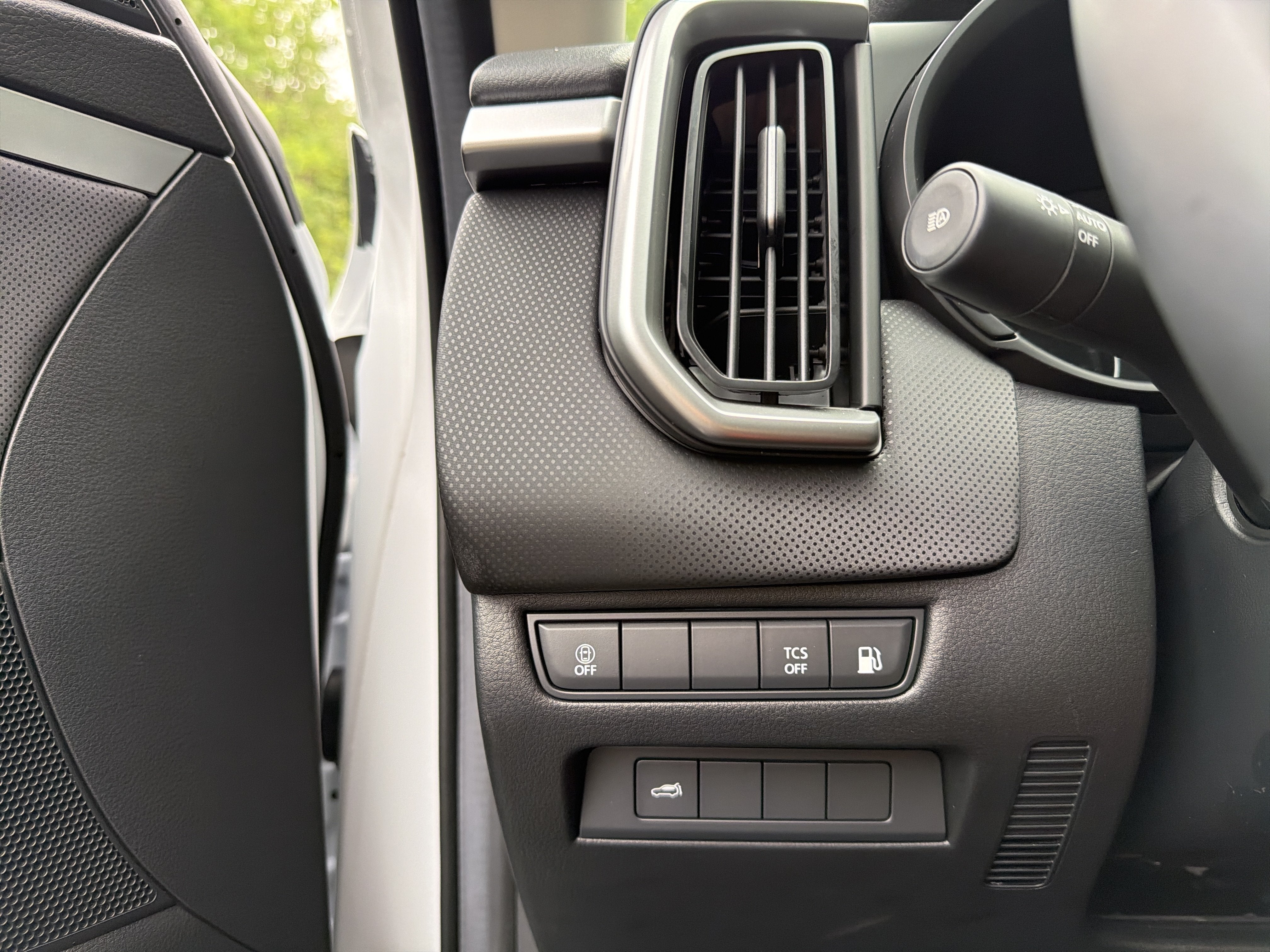 2025 Mazda Mazda CX-50 Hybrid Preferred Package AWD