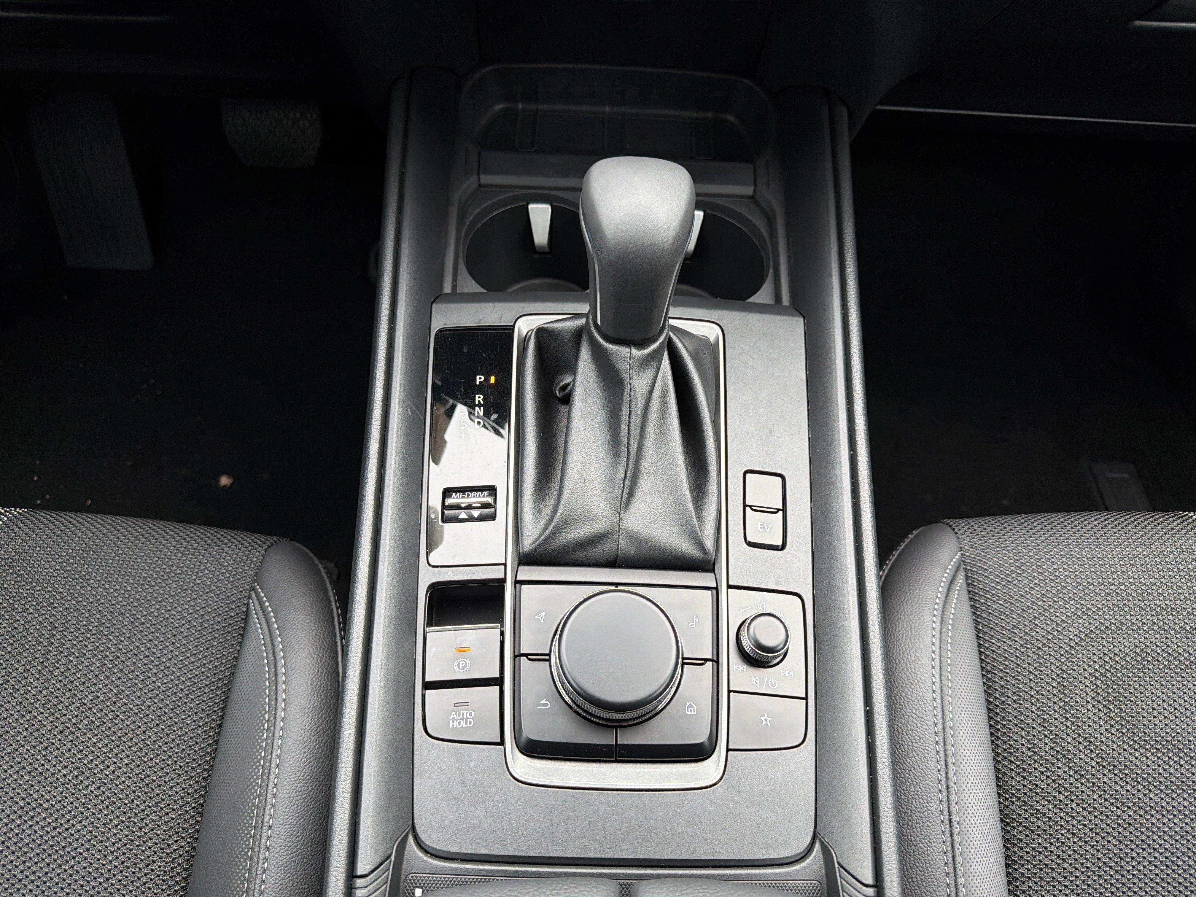 2025 Mazda Mazda CX-50 Hybrid Preferred Package AWD